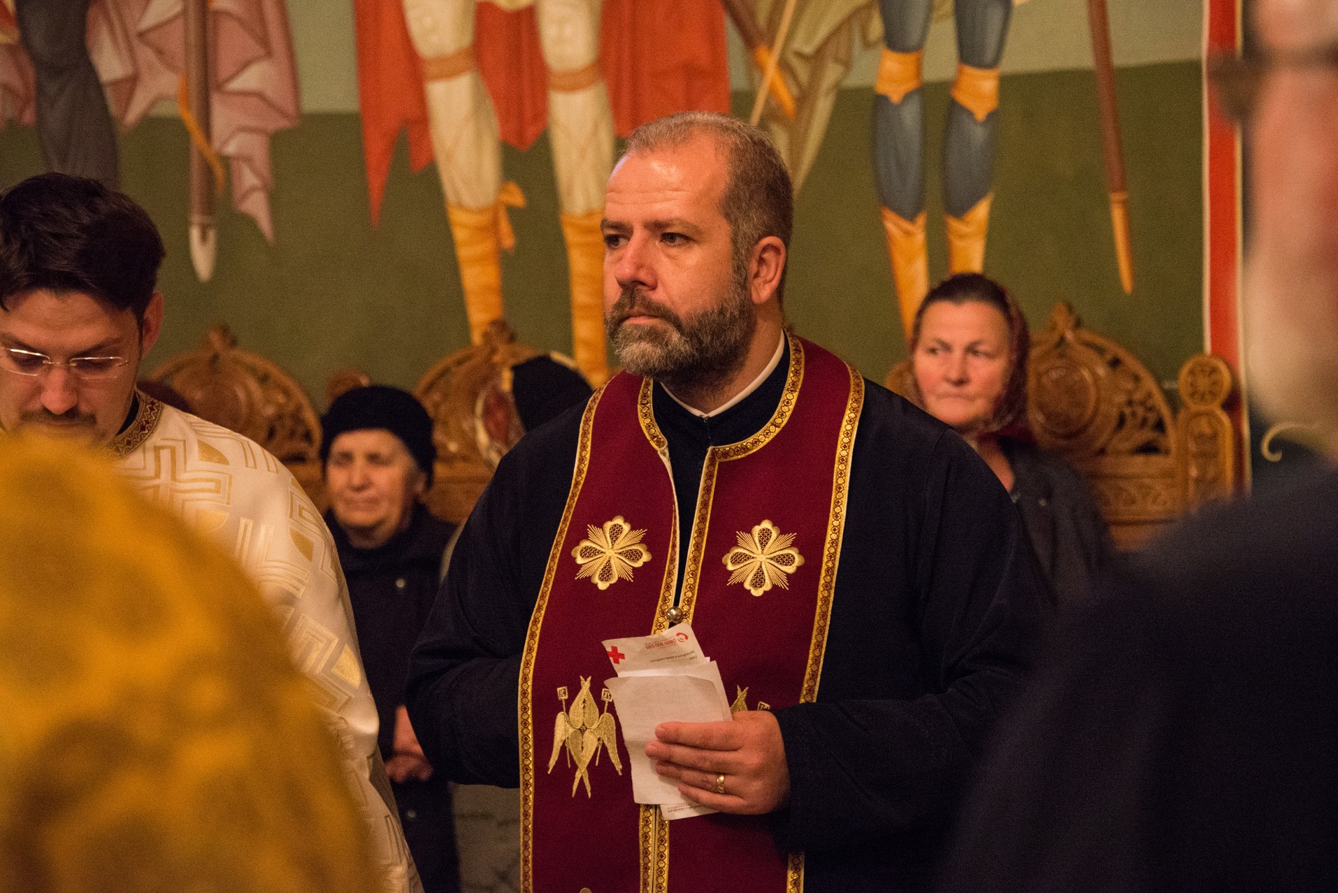 Sfântul Mare Mucenic Dimitrie a unit în rugăciune preoți și credincioși la Parohia Flora din Tătărași