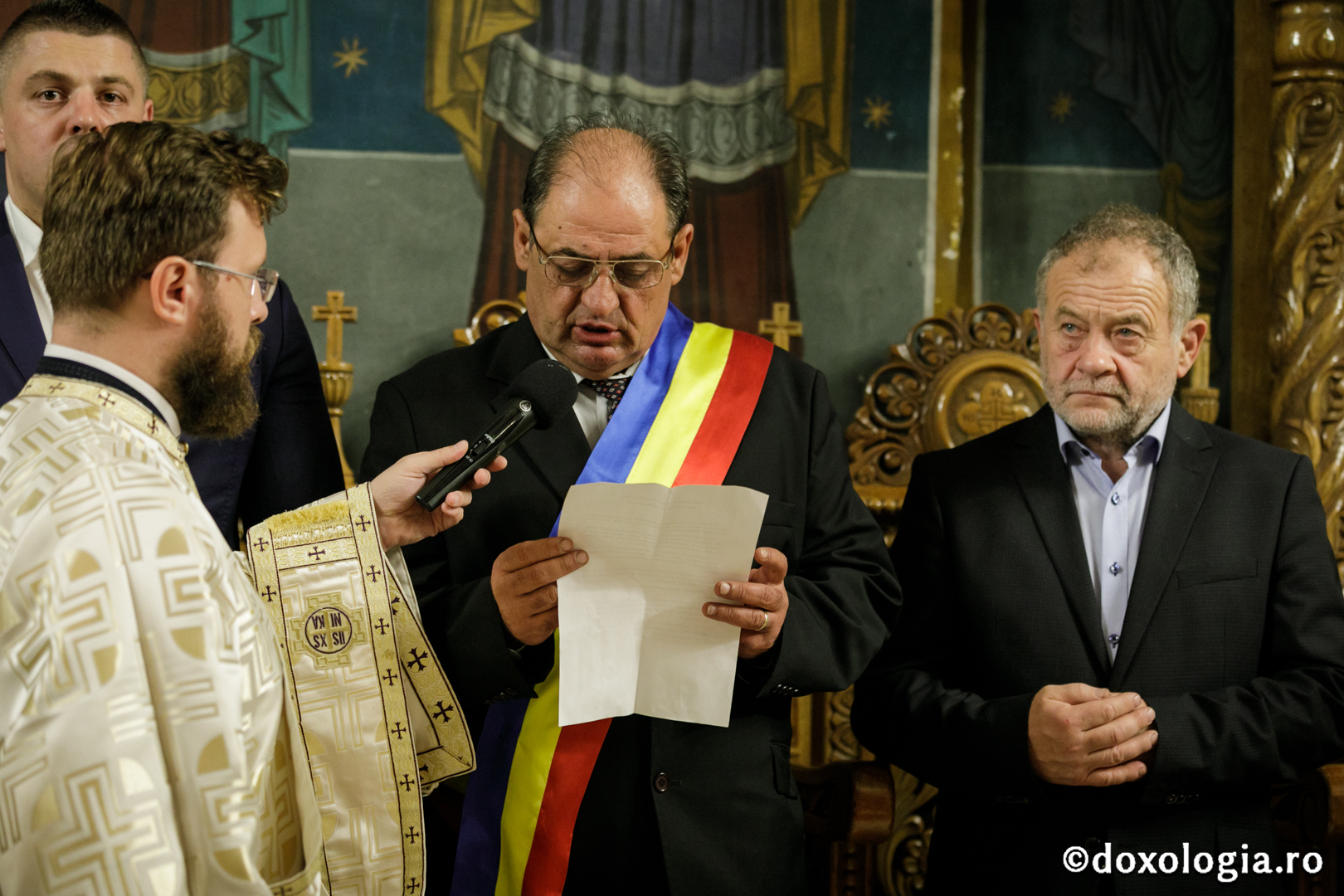 Întâmpinarea oficială a noului Episcop al Hușilor