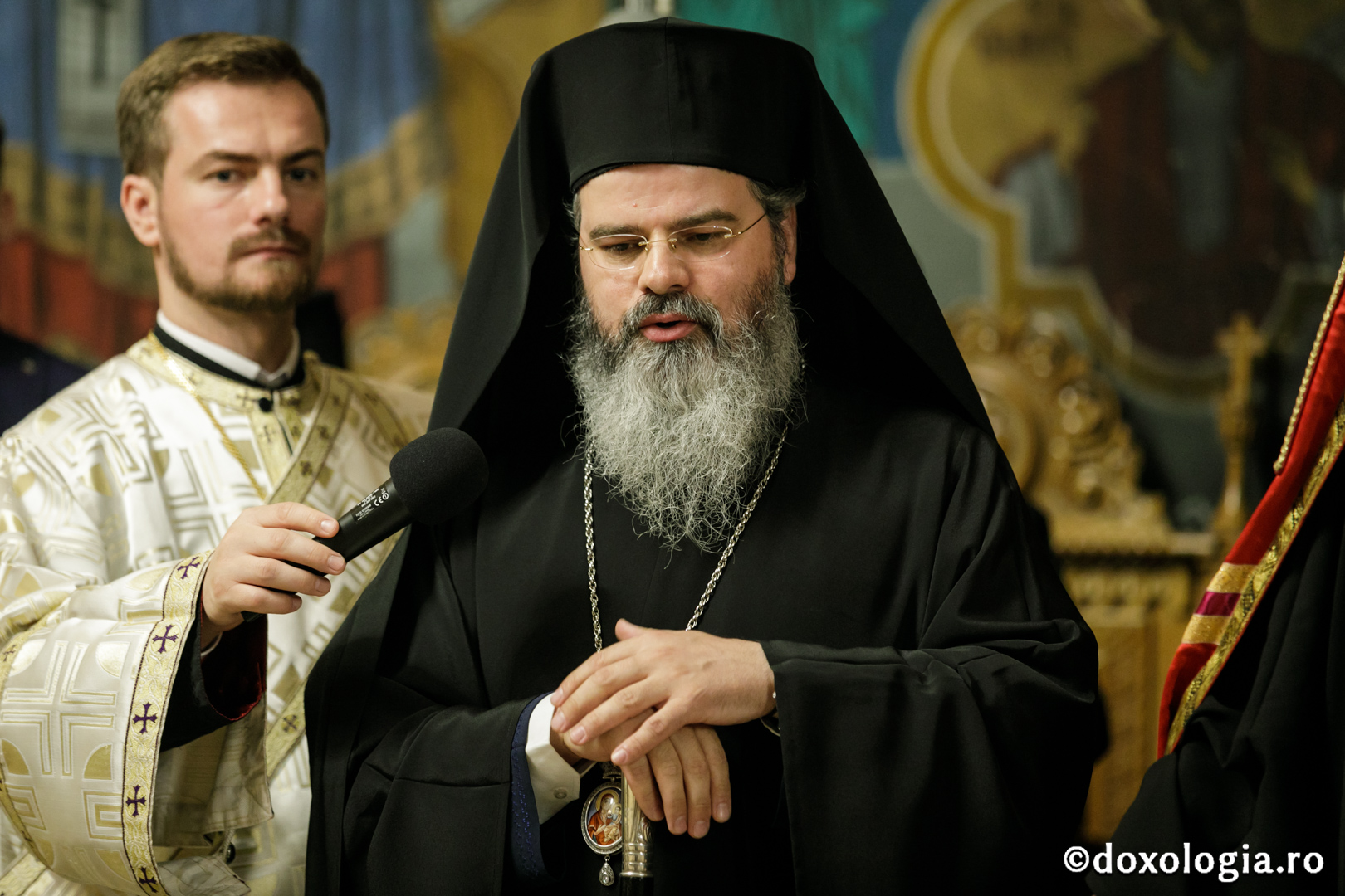 (Video) „O întâlnire în Hristos are nevoie de rugăciune, de interiorizare, de jertfă și de călătoria unuia spre celălalt” - PS Ignatie