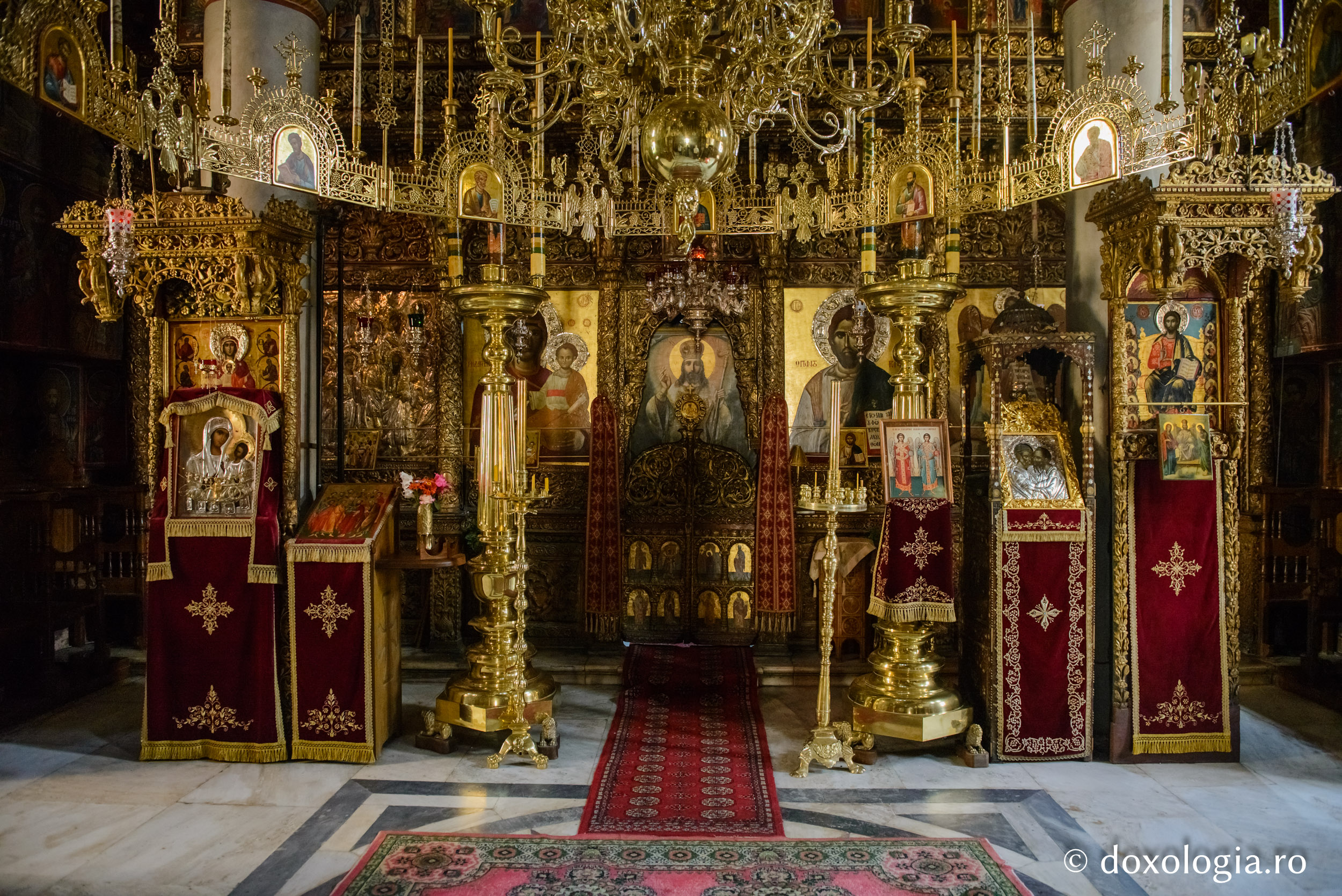 Katholikonul Mănăstirii Caracalu