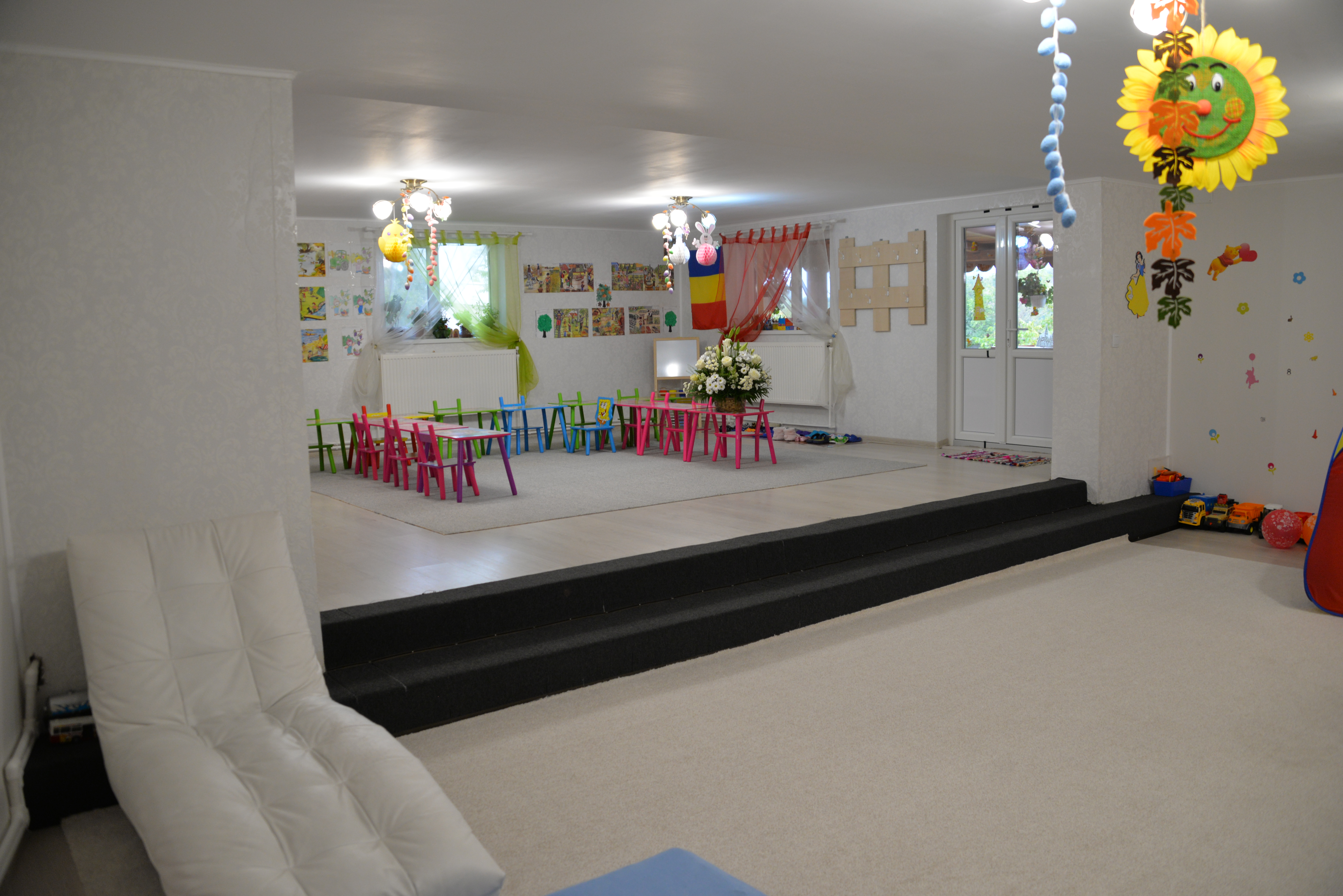 Vizite şi slujiri arhiereşti în Protopopiatul Săveni