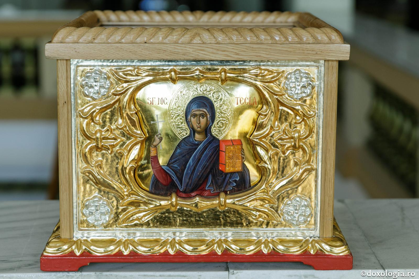 Xenarhia învaţă să citească cu ajutorul Sfintei Mucenițe Tecla