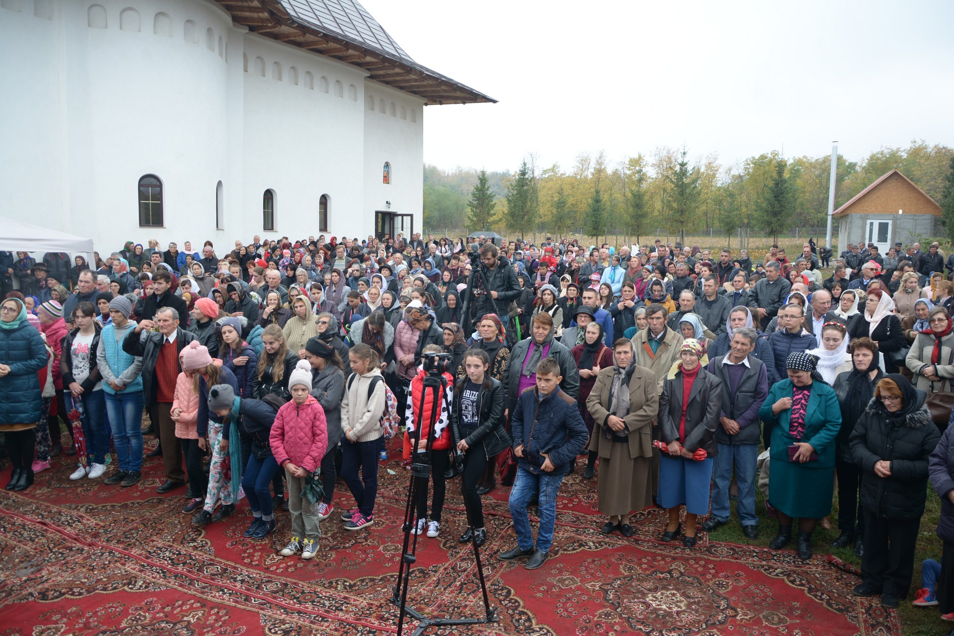 Foto: Adrian Sârbu Biserica Parohiei Bobuleşti a fost sfinţită