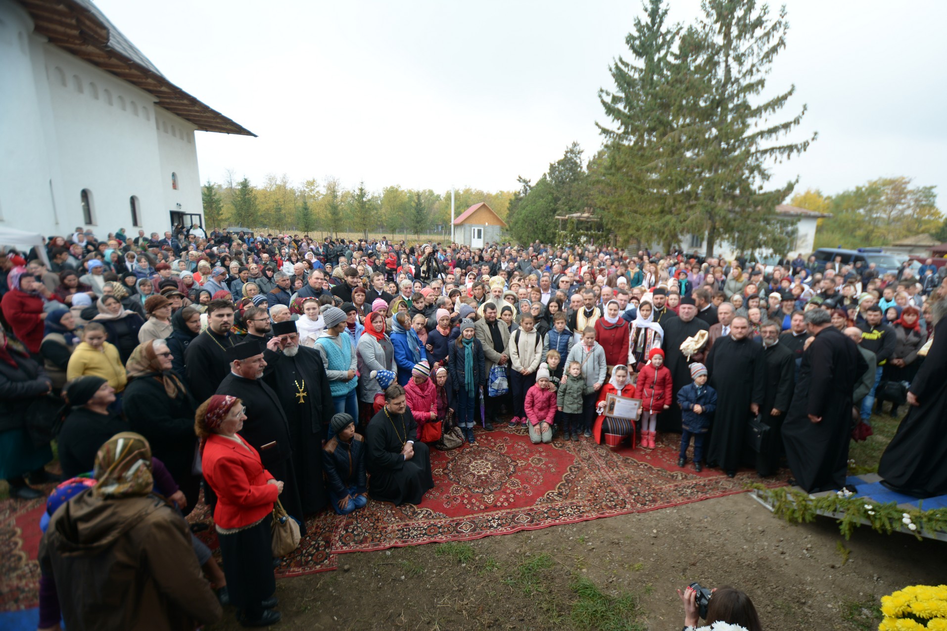 Foto: Adrian Sârbu Biserica Parohiei Bobuleşti a fost sfinţită