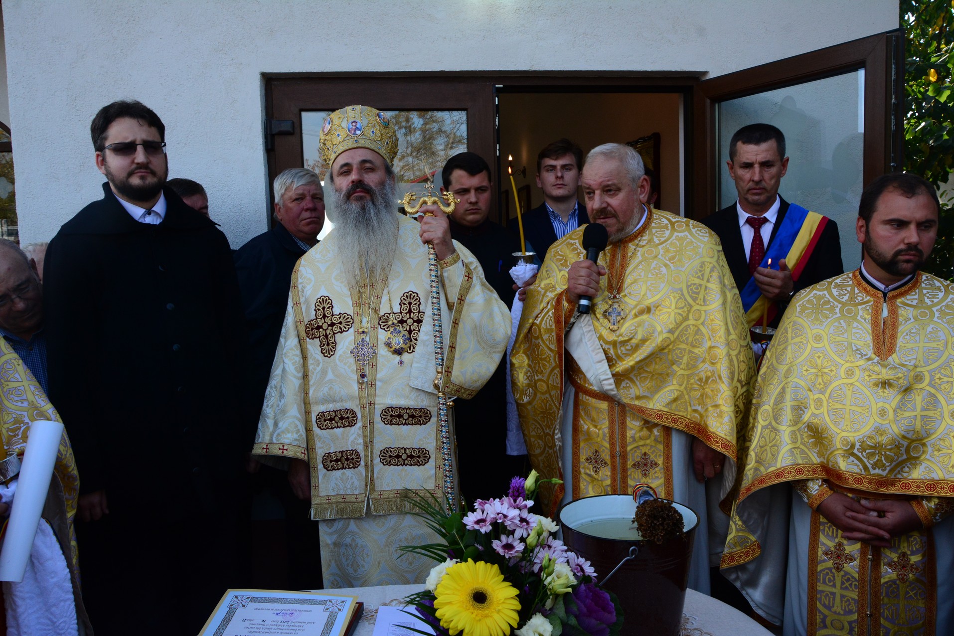 Foto: Adrian Sârbu Sfințire de capelă de cimitir în Parohia Stăuceni