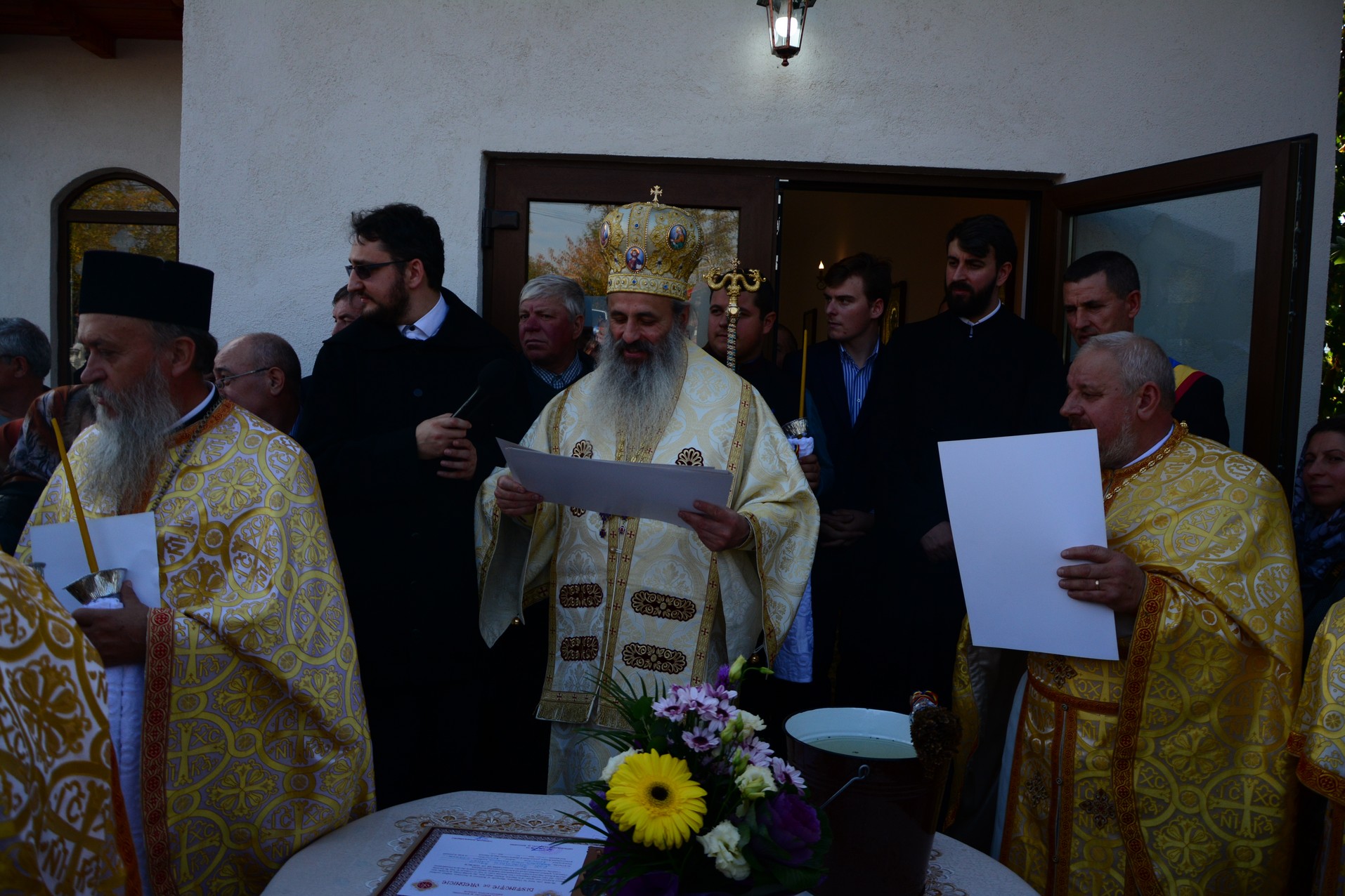 Foto: Adrian Sârbu Sfințire de capelă de cimitir în Parohia Stăuceni