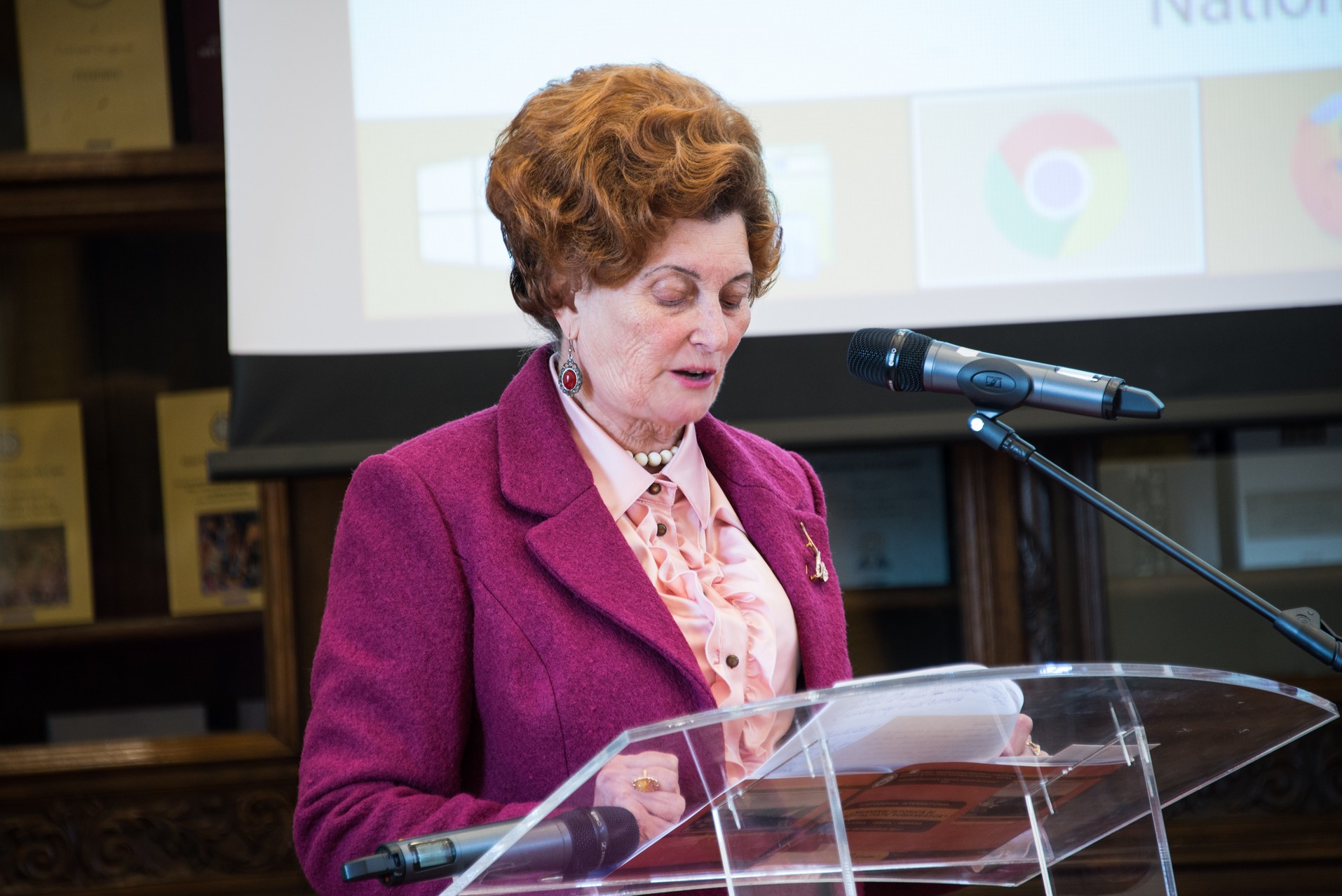 Foto: Tudorel Rusu IPS Mitropolit Teofan, prezent la deschiderea Simpozionului internațional „Memorie istorică și spiritualitate românească”