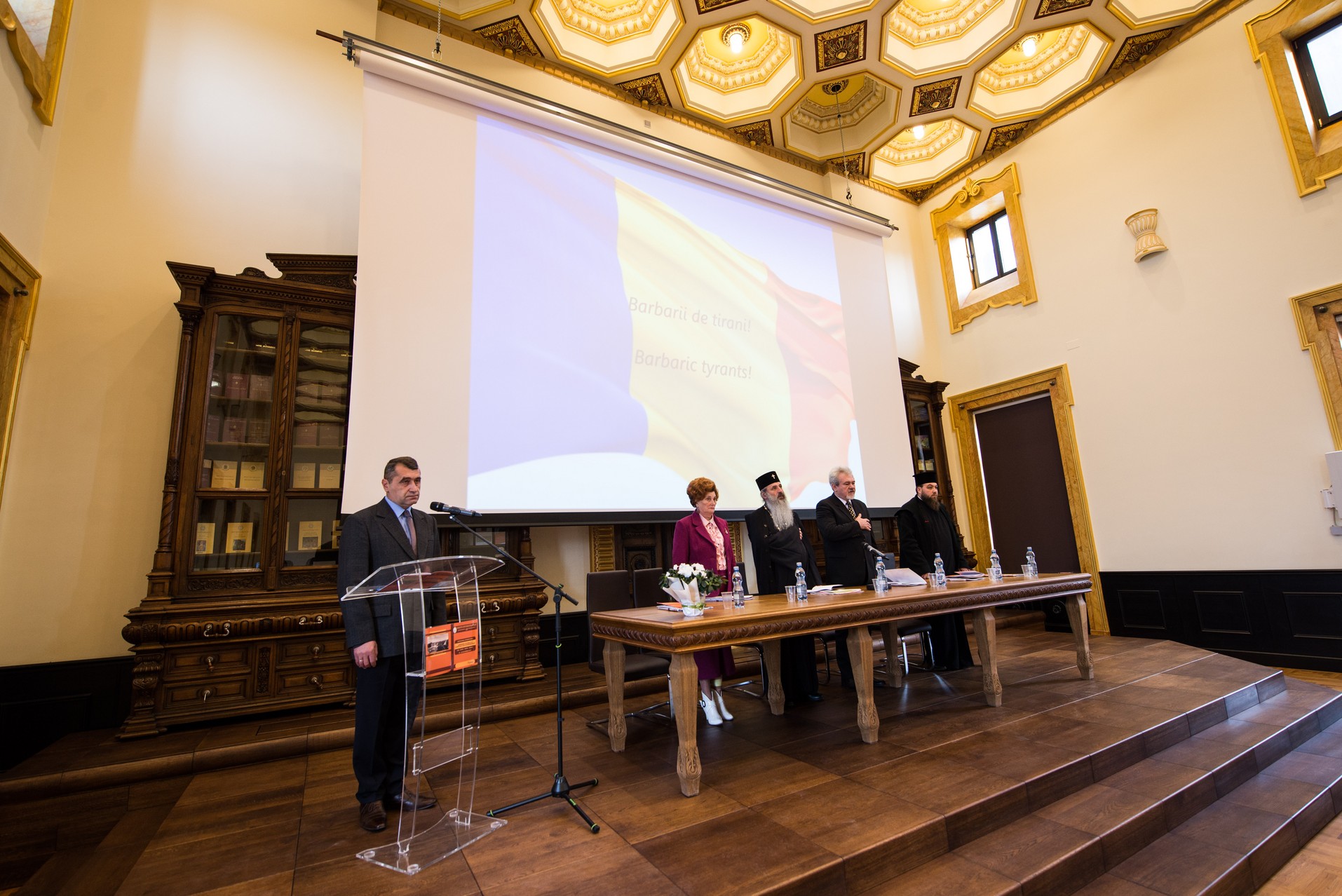 Foto: Tudorel Rusu IPS Mitropolit Teofan, prezent la deschiderea Simpozionului internațional „Memorie istorică și spiritualitate românească”