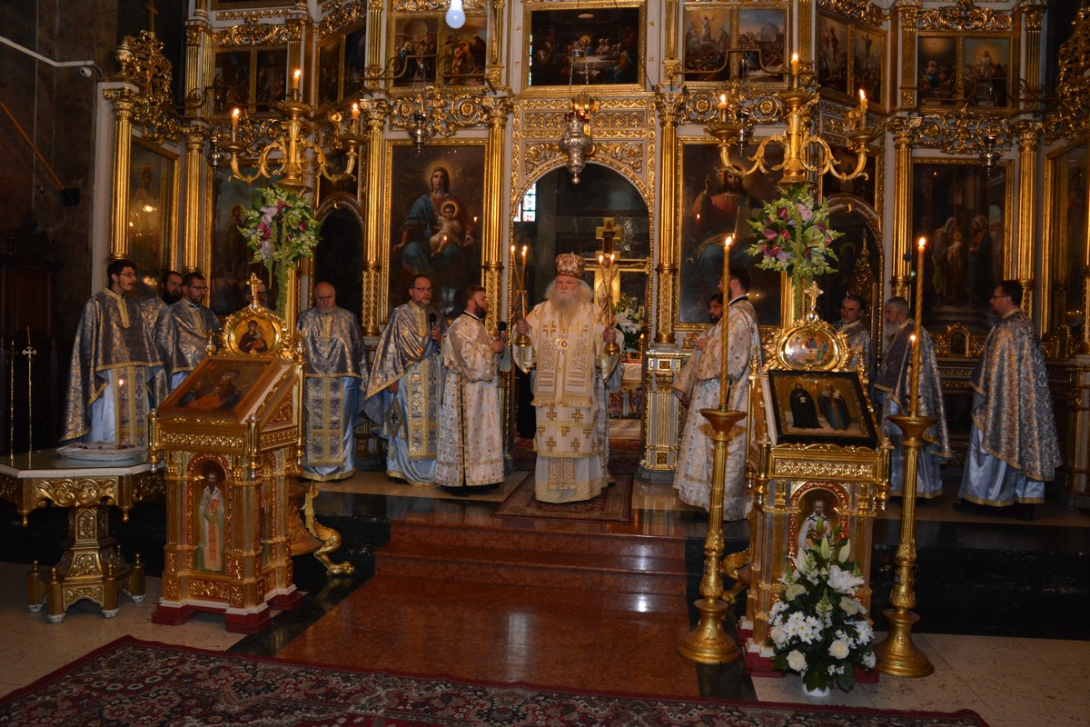 Pelerinaj şi rugăciune în cinstea Sfintei Parascheva