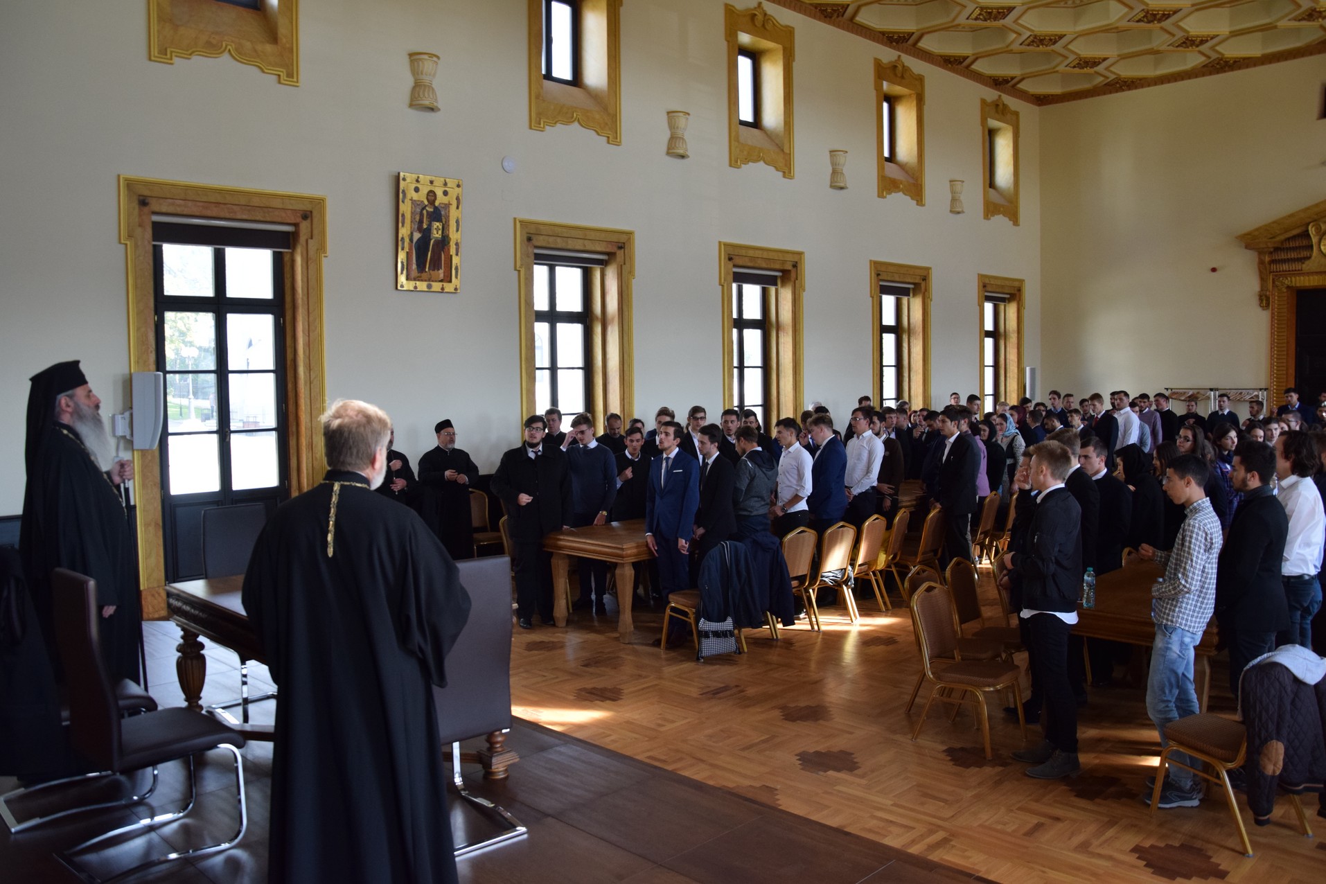 IPS Mitropolit Teofan: „Sfânta și Dumnezeiasca Liturghie este și trebuie să rămână centrul întregii vieți academice”