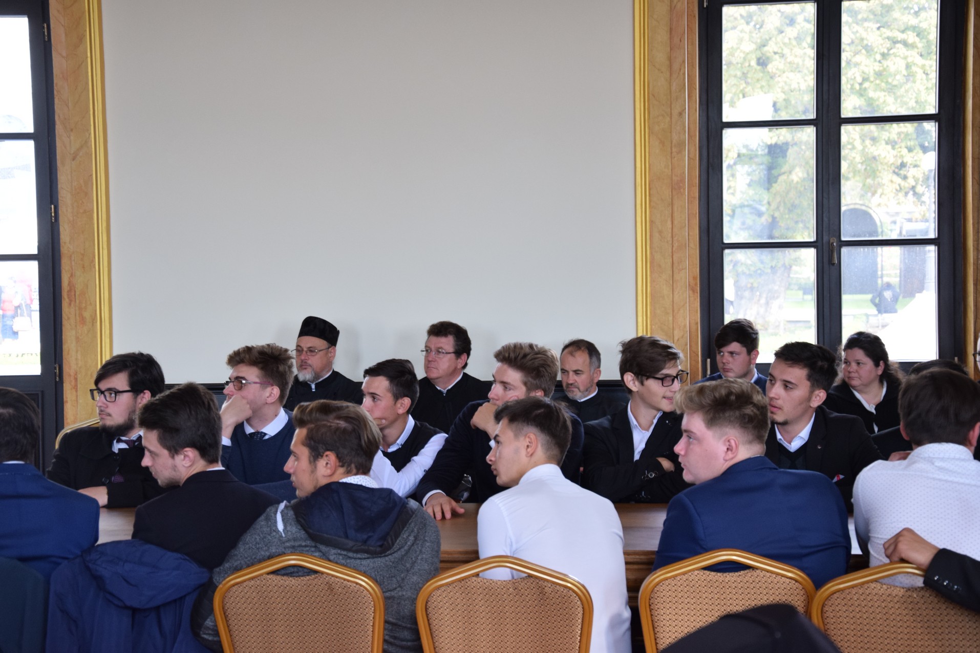 IPS Mitropolit Teofan: „Sfânta și Dumnezeiasca Liturghie este și trebuie să rămână centrul întregii vieți academice”