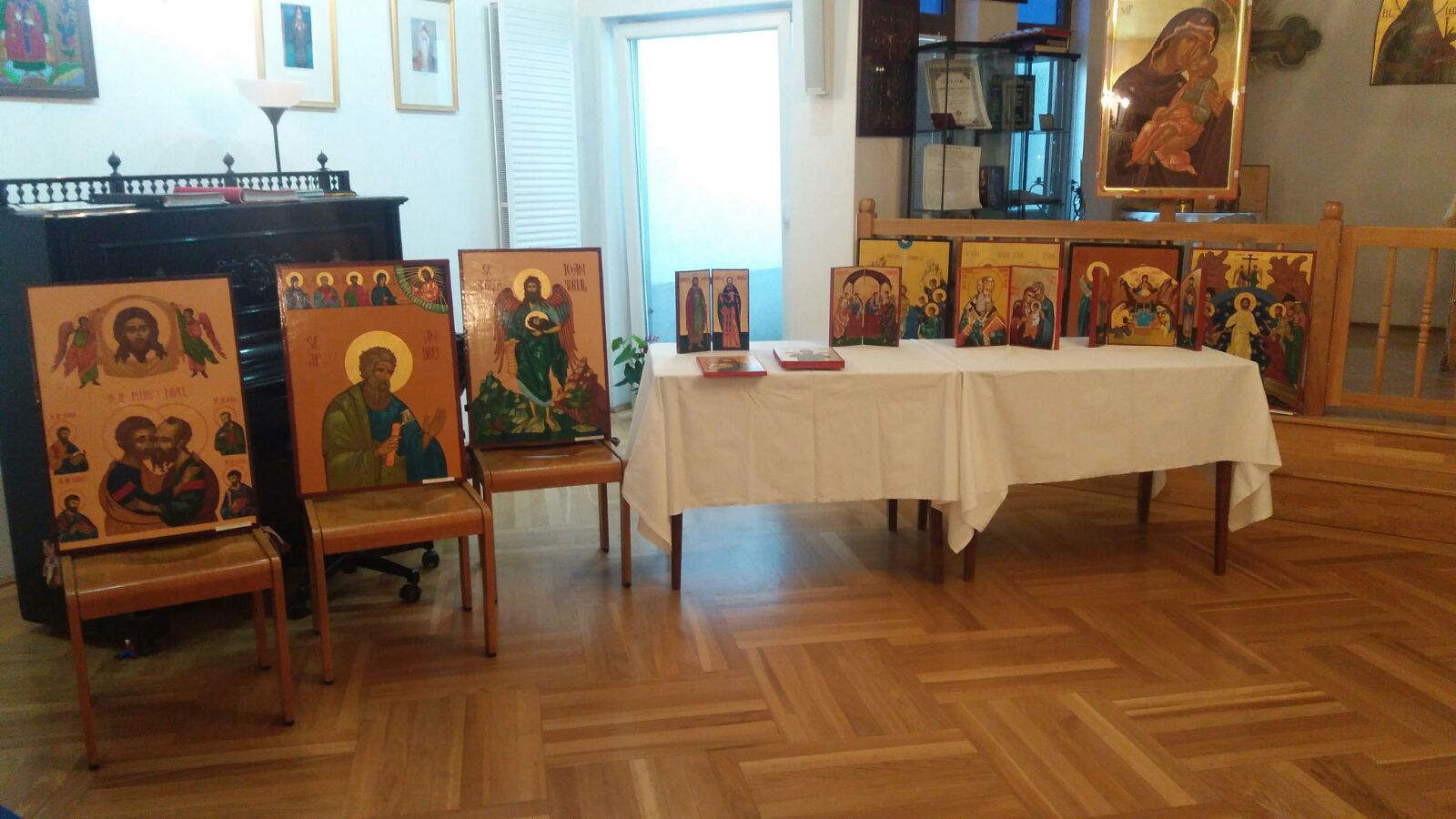 Expoziție de icoane și concert al seminariștilor botoșăneni, la Viena, Nürnberg și München