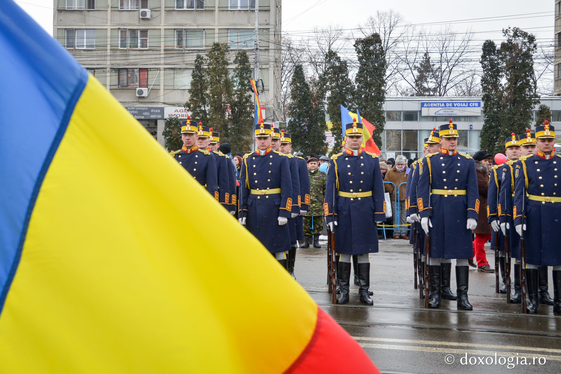 (Foto) Zi de mulțumire lui Dumnezeu, de recunoștință și cinstire a eroilor făuritori ai unității naţionale – 2019
