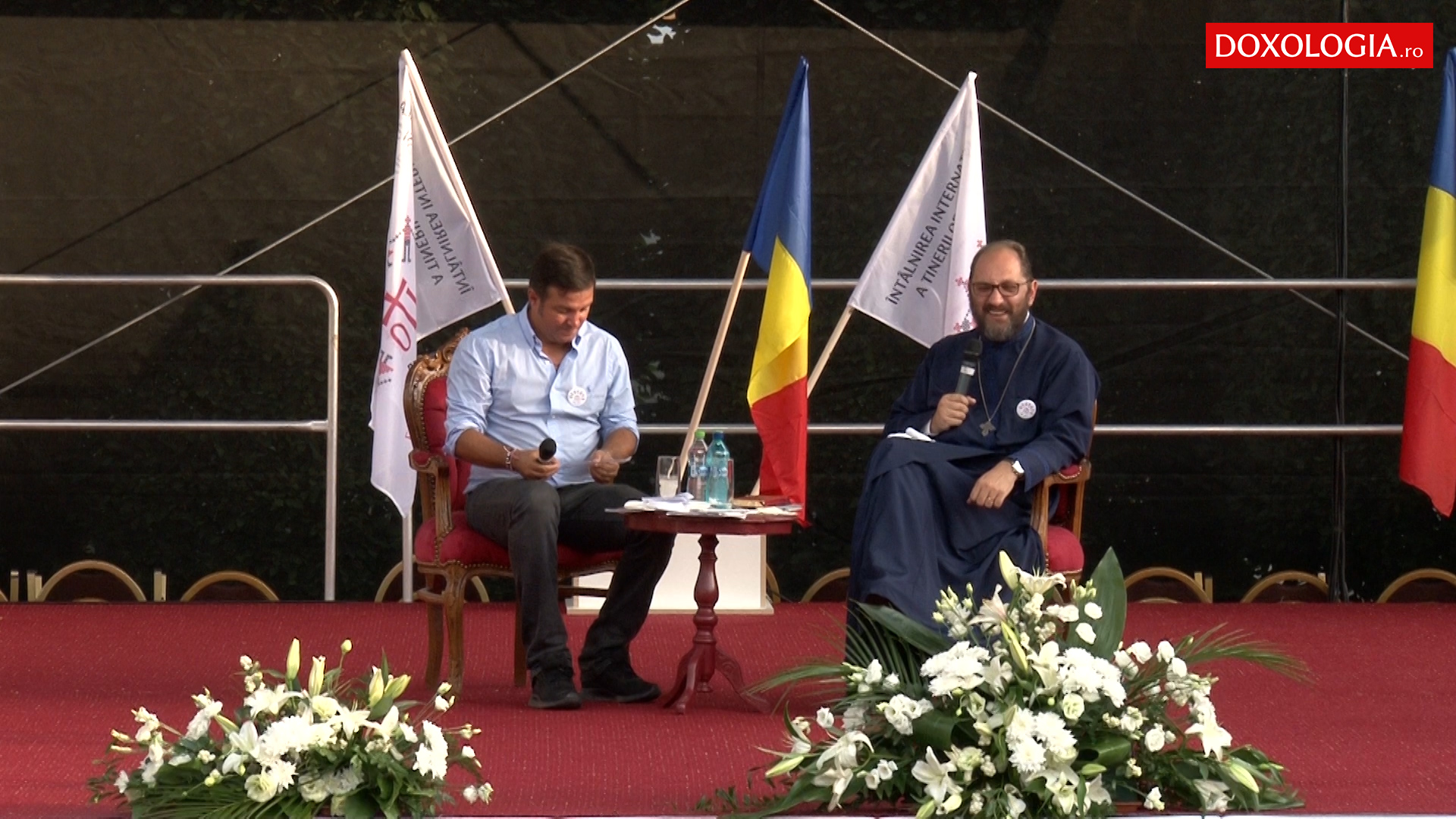 (Video) „Nici un canon nu interzice să vă plimbaţi iubirea pe sub tei” – Părintele Constantin Necula (Video) „Nici un canon nu interzice să vă plimbaţi iubirea pe sub tei” – Părintele Constantin Necula