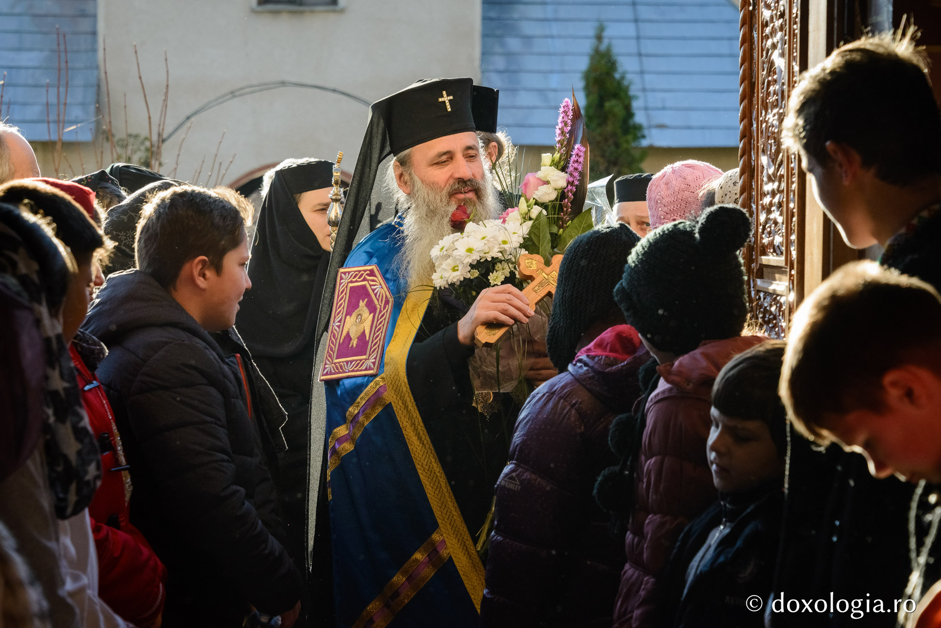 Mănăstirea Peștera din județul Neamț și-a serbat hramul (galerie FOTO)