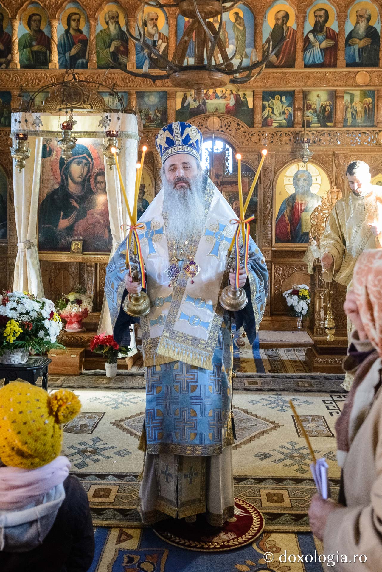 Hram la Mănăstirea Peștera: „Omul este chemat să devină templu al Duhului Sfânt”