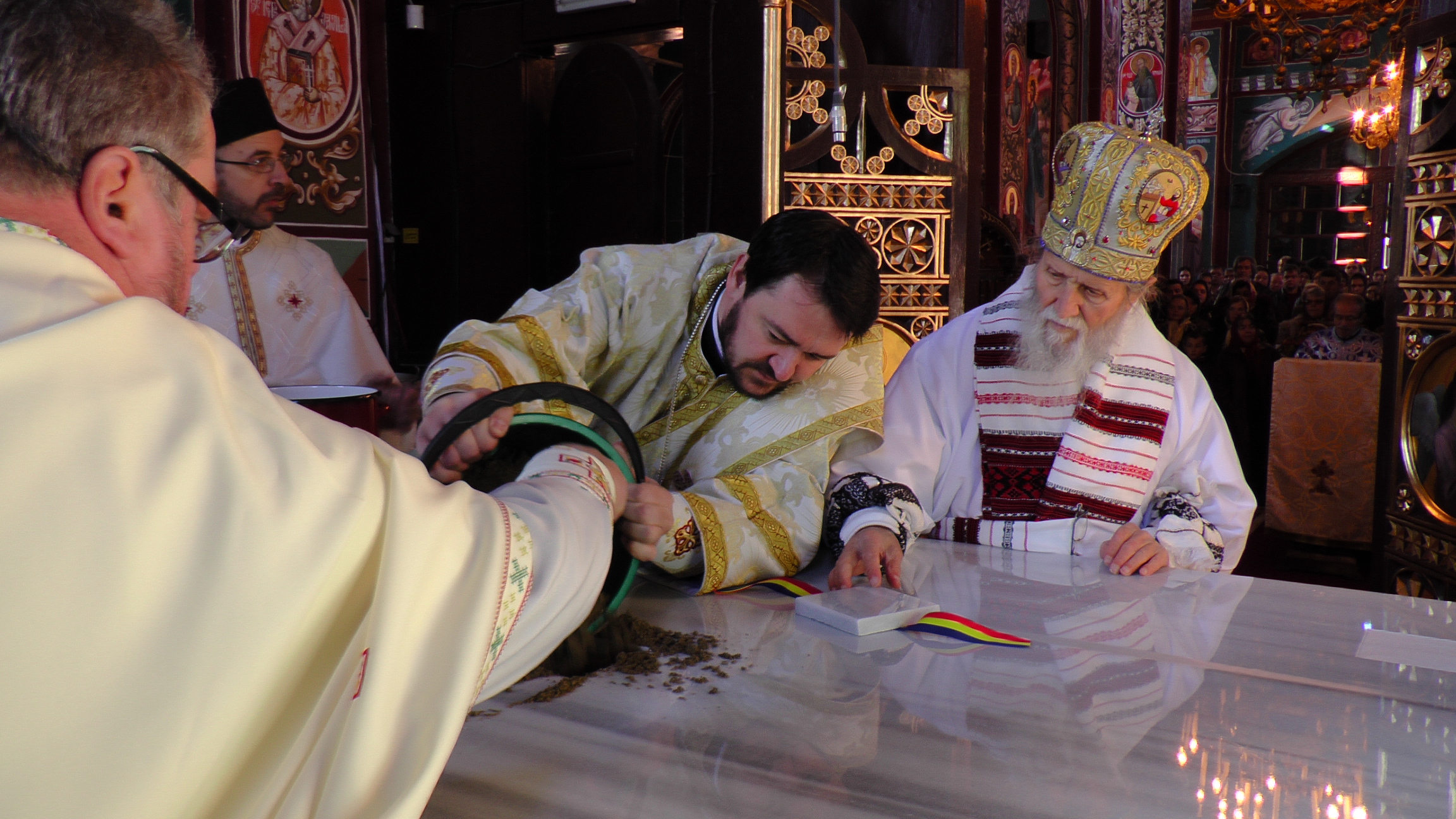 Veşmântul sfinţirii pentru bisericile din Şerbăuţi şi Siliştea I