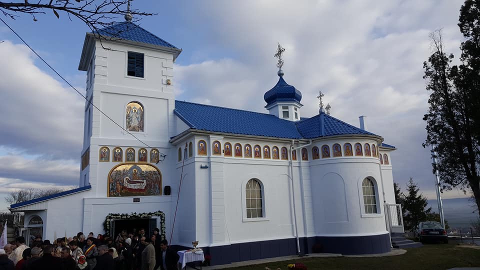 Un nou program social-filantropic în Eparhia Romanului şi Bacăului