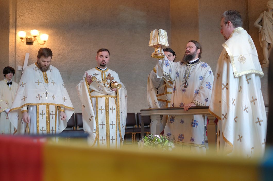 Preasfințitul Părinte Macarie Drăgoi a vizitat comunitățile euharistice românești din Danemarca Preasfințitul Părinte Macarie Drăgoi a vizitat comunitățile euharistice românești din Danemarca