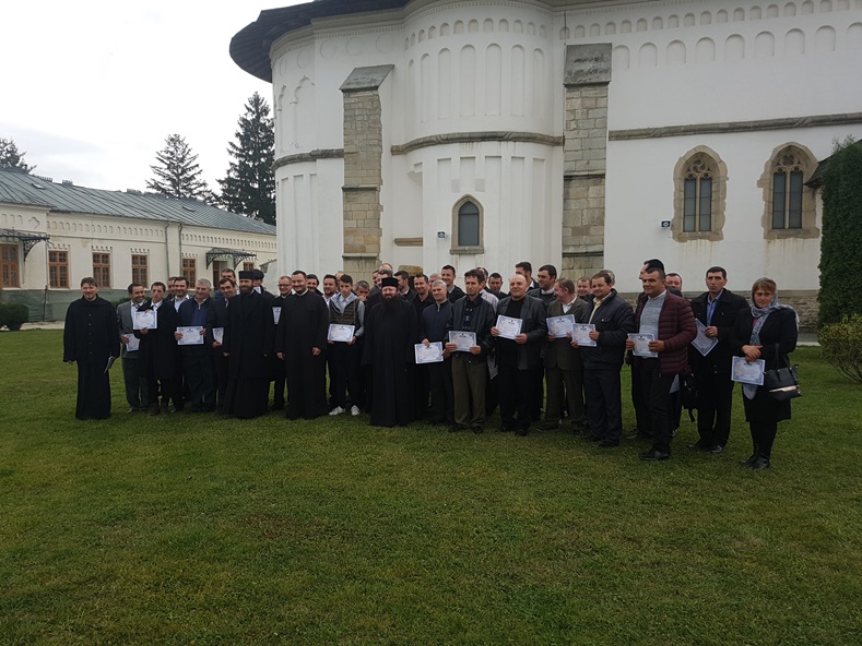 Cursuri de asimilare pentru cântăreţi bisericeşti, la final