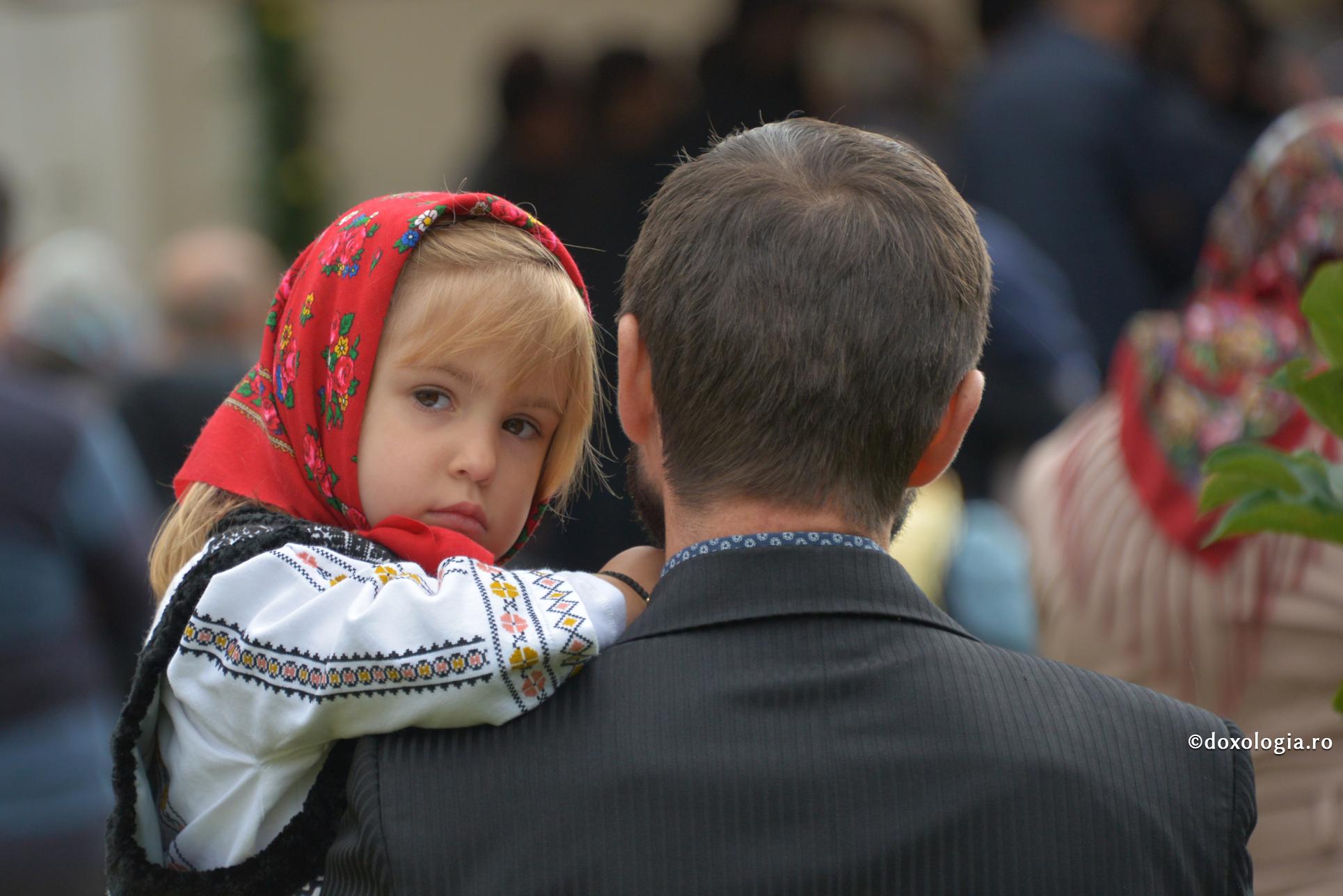 Foto: Ștefan Cojocariu (Video) ADN-ul duhovnicesc al copiilor – până unde merge responsabilitatea părinților? – IPS Hierotheos Vlachos