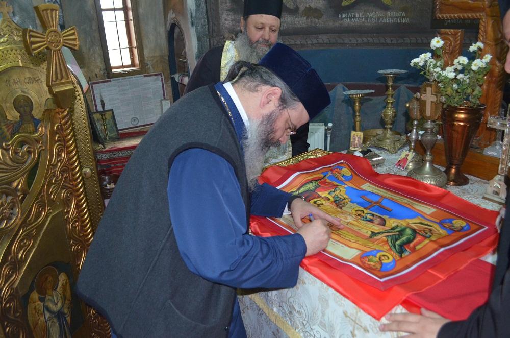 Sfânta Liturghie arhierească și ședință semestrială la Vaslui