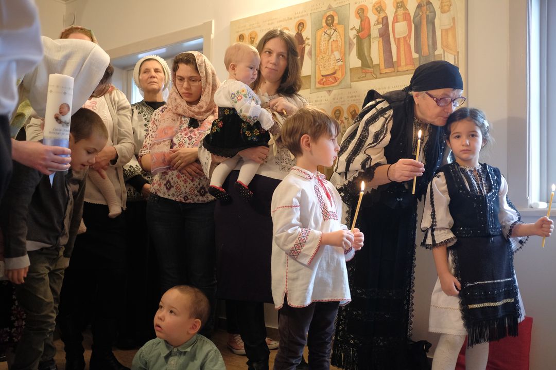 Trei ierarhi ortodocși români au slujit la Stockholm de sărbătoarea Sfântului Apostol Andrei