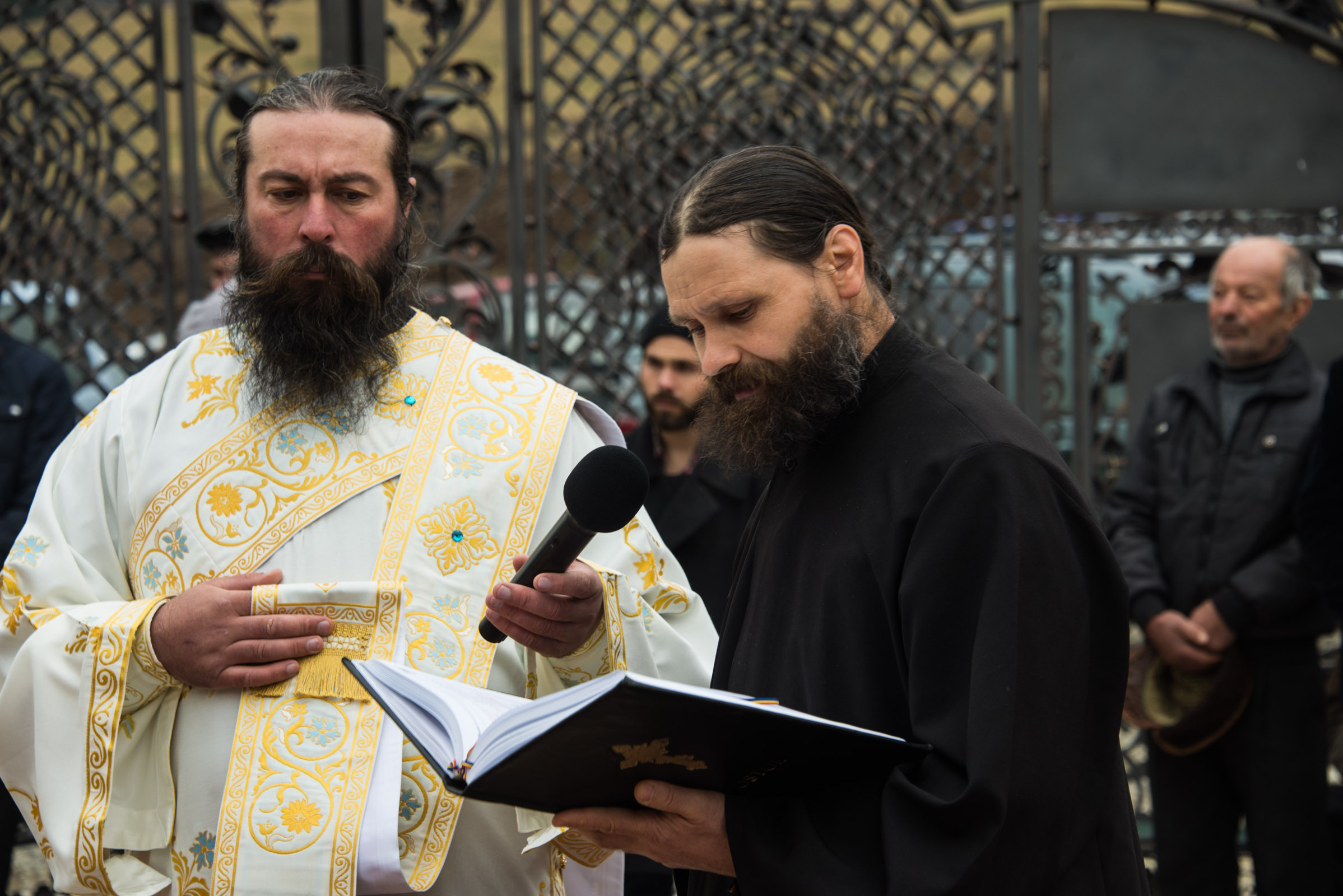 Hram la mănăstirea nemțeană Petru Vodă: „Omul are menirea să preguste din viața îngerească”