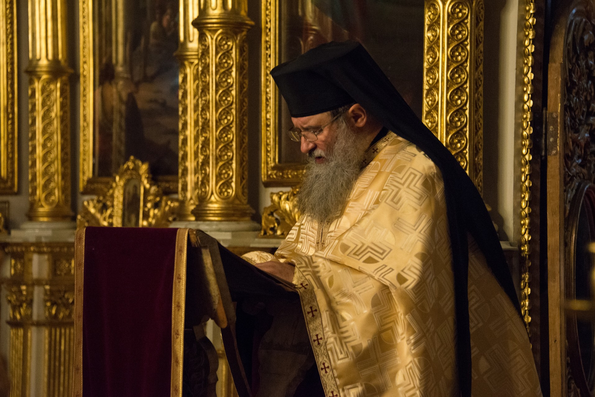 Sute de credincioși la Catedrala mitropolitană din Iași, în Prima Duminică din Postul Nașterii Domnului