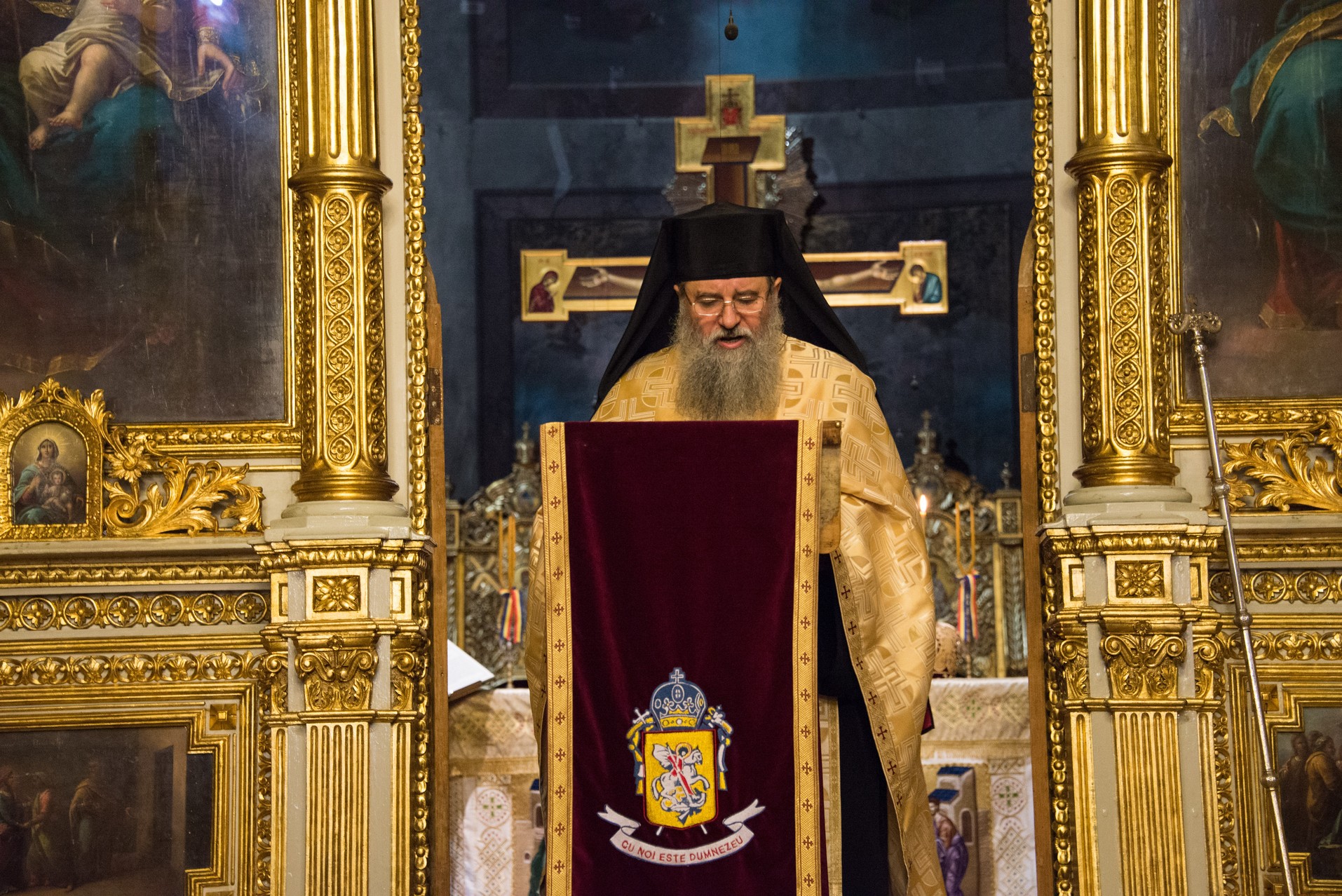 Sute de credincioși la Catedrala mitropolitană din Iași, în Prima Duminică din Postul Nașterii Domnului