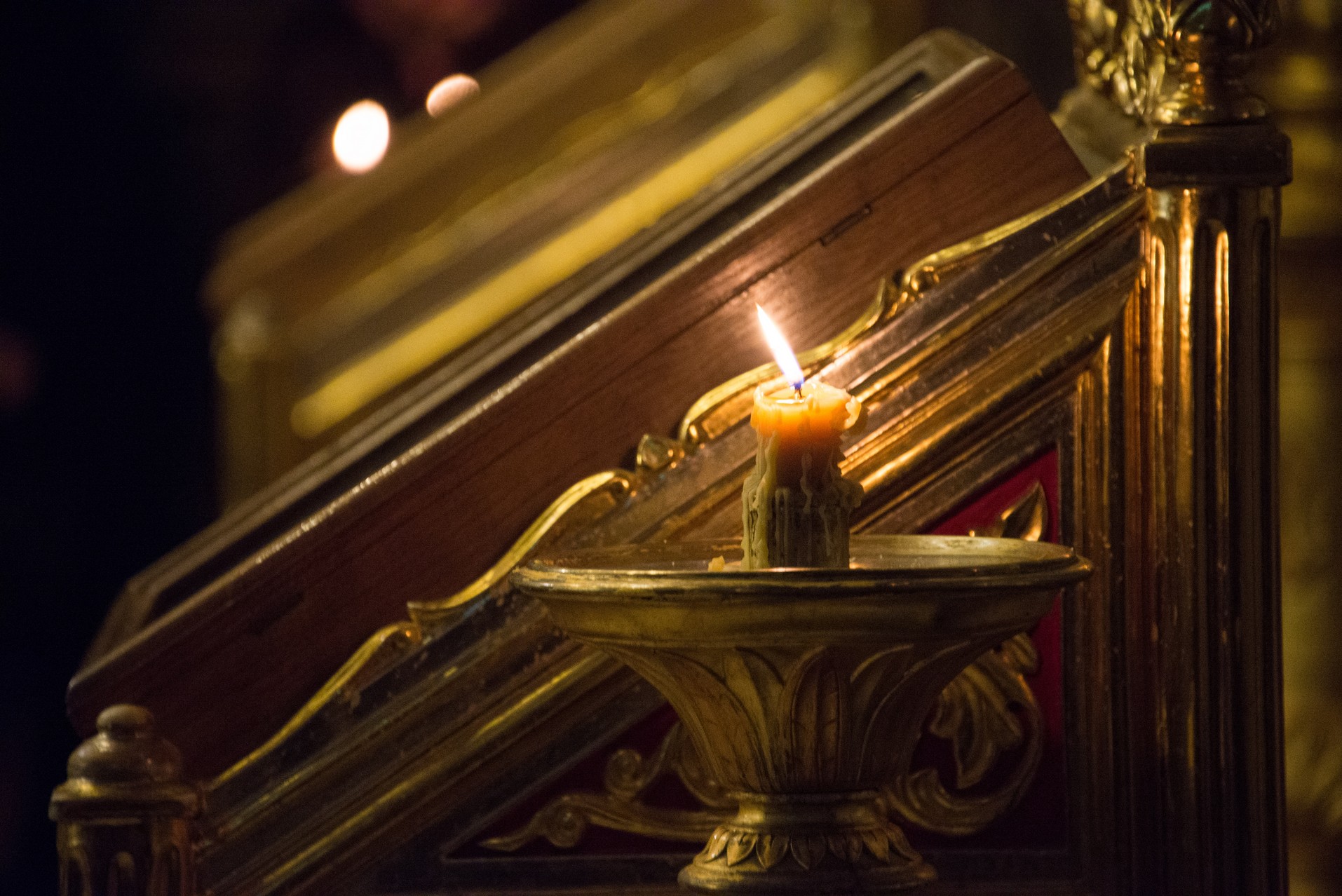 Sute de credincioși la Catedrala mitropolitană din Iași, în Prima Duminică din Postul Nașterii Domnului