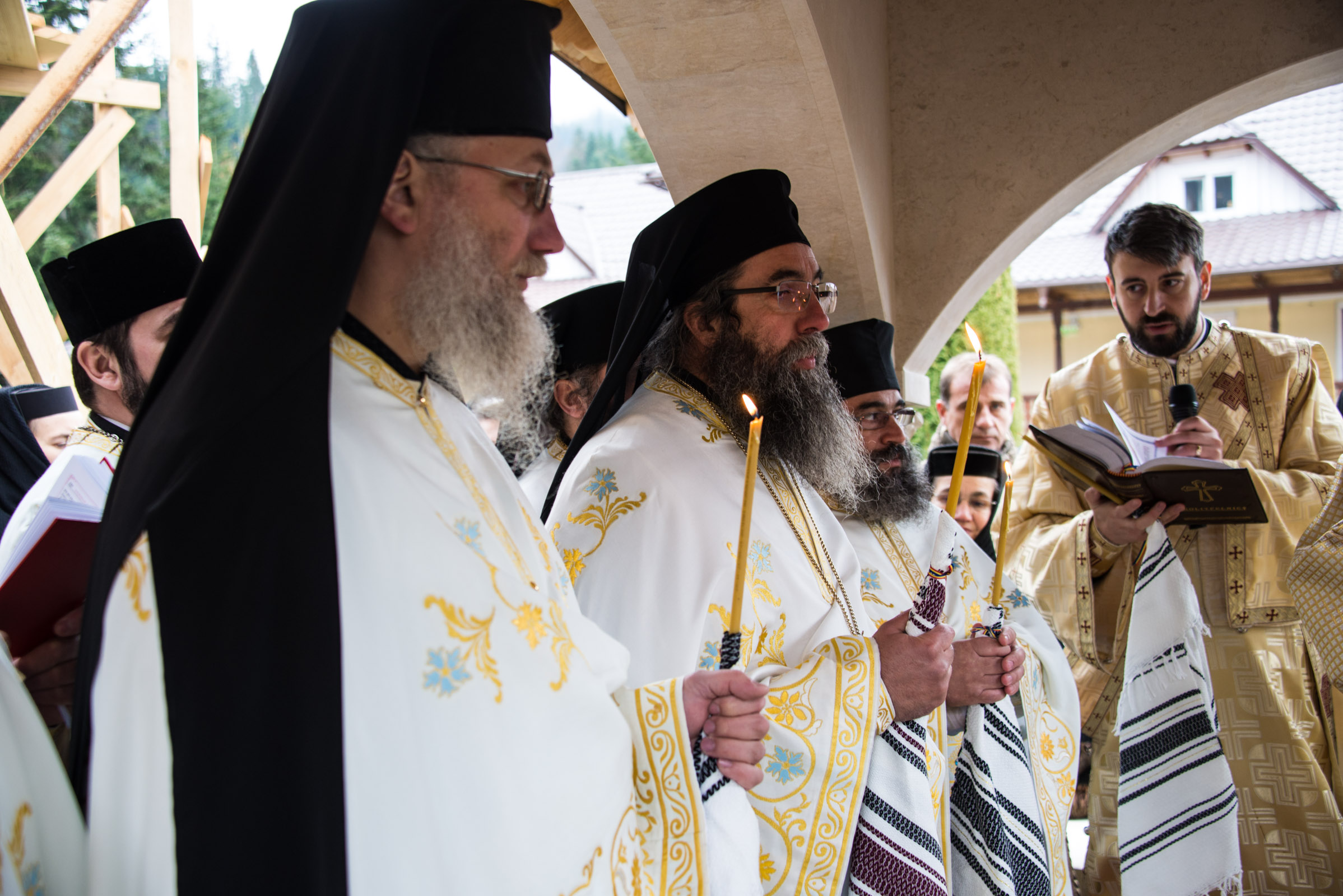 Hram la mănăstirea nemțeană Petru Vodă: „Omul are menirea să preguste din viața îngerească”