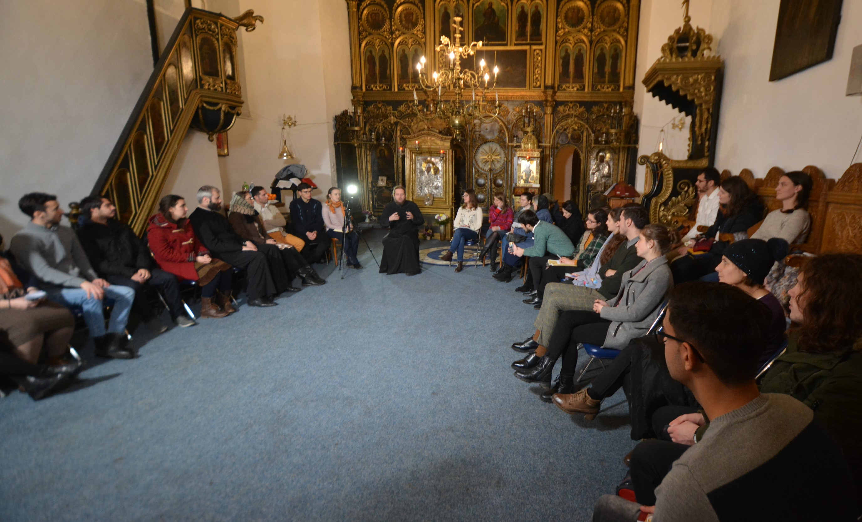 (Video) O nouă întâlnire din seria „Dialoguri studențești”