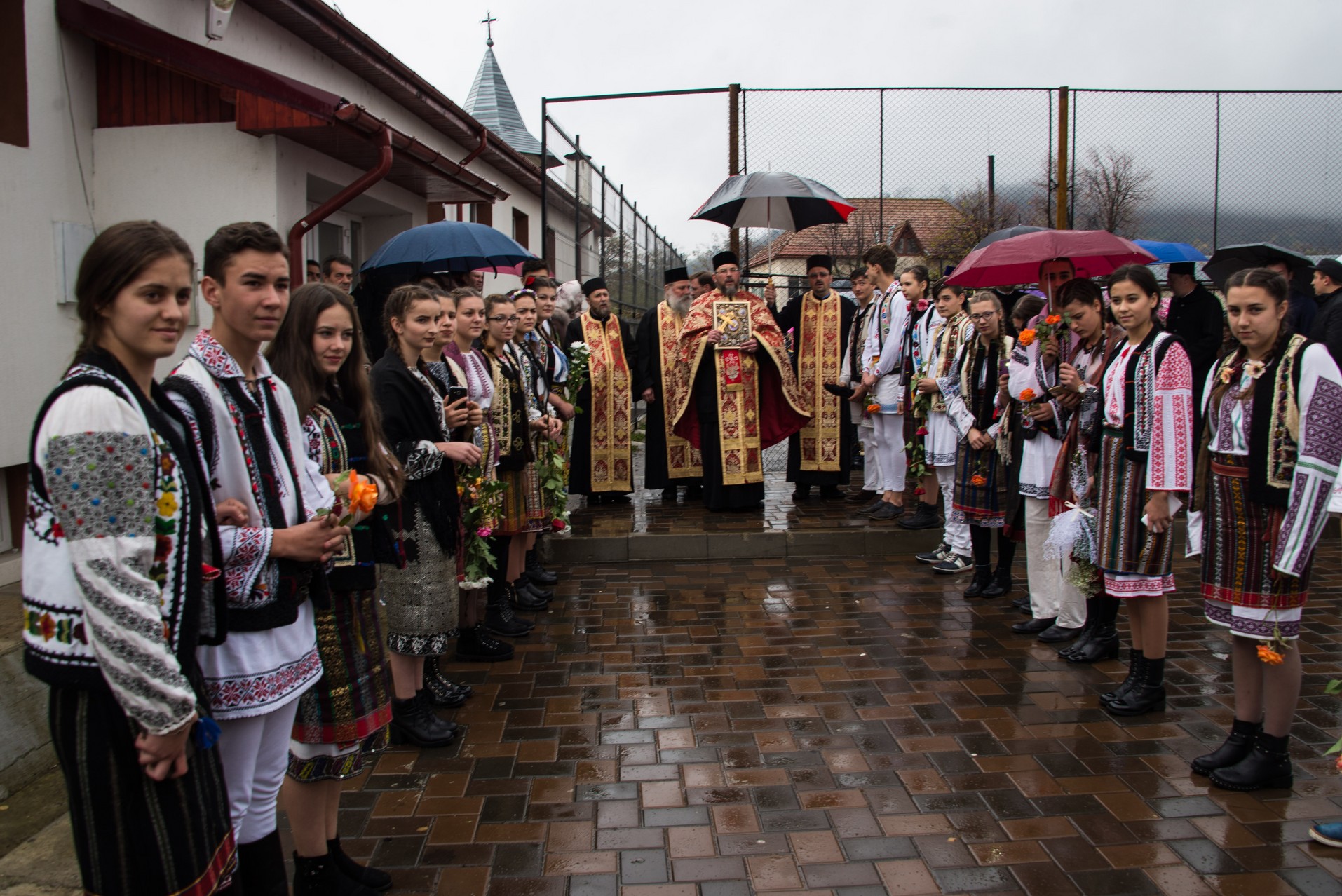 Sfinţire de capelă la Colegiul Tehnic „Ion Creangă” din Târgu Neamț