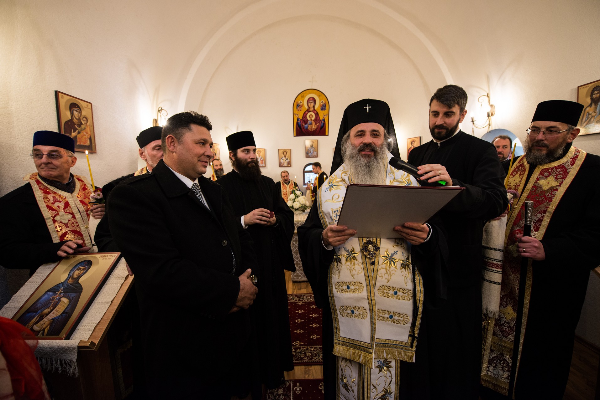 Sfinţire de capelă la Colegiul Tehnic „Ion Creangă” din Târgu Neamț