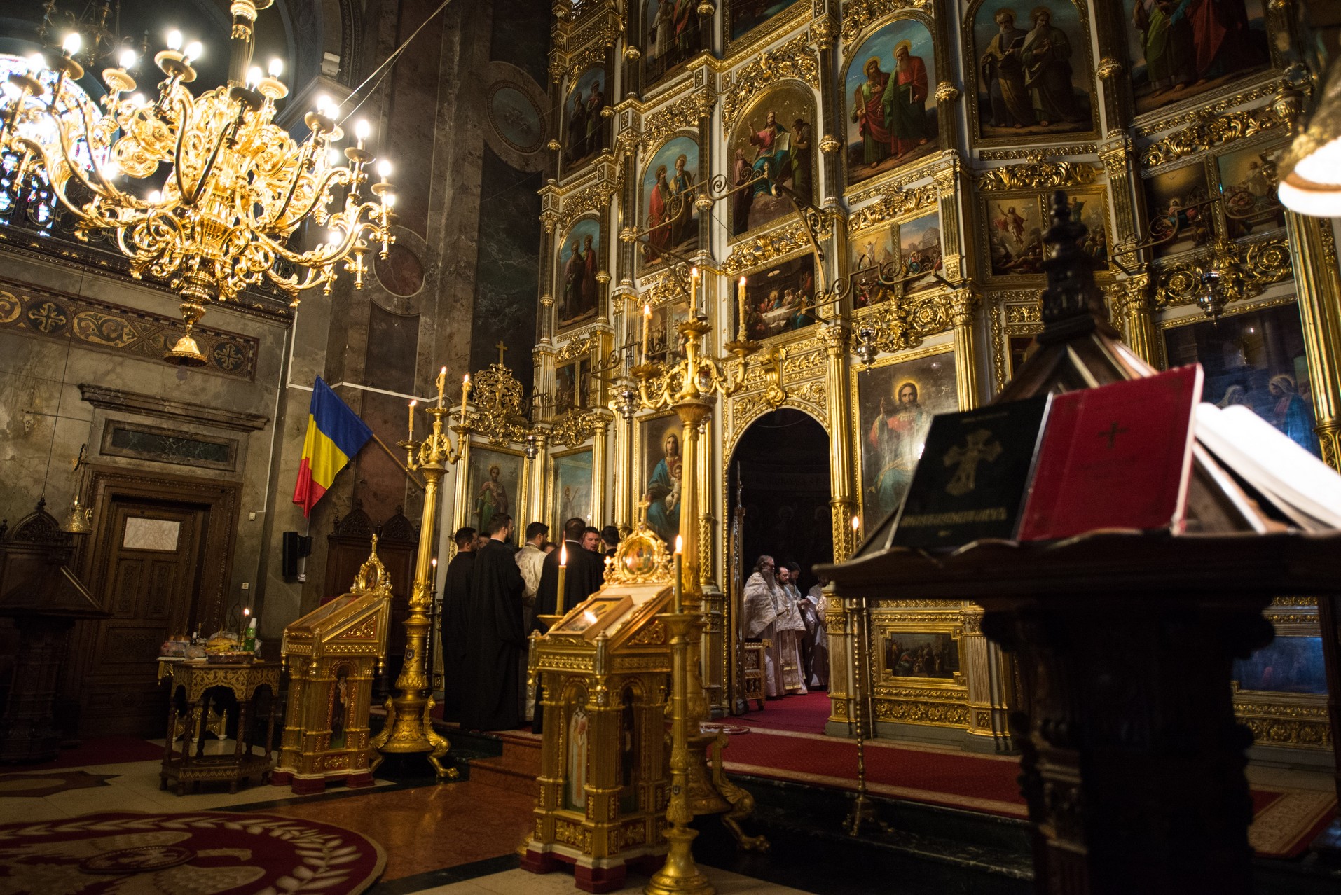 Sfântul Apostol Andrei, sărbătorit la Iași prin Liturghie arhierească
