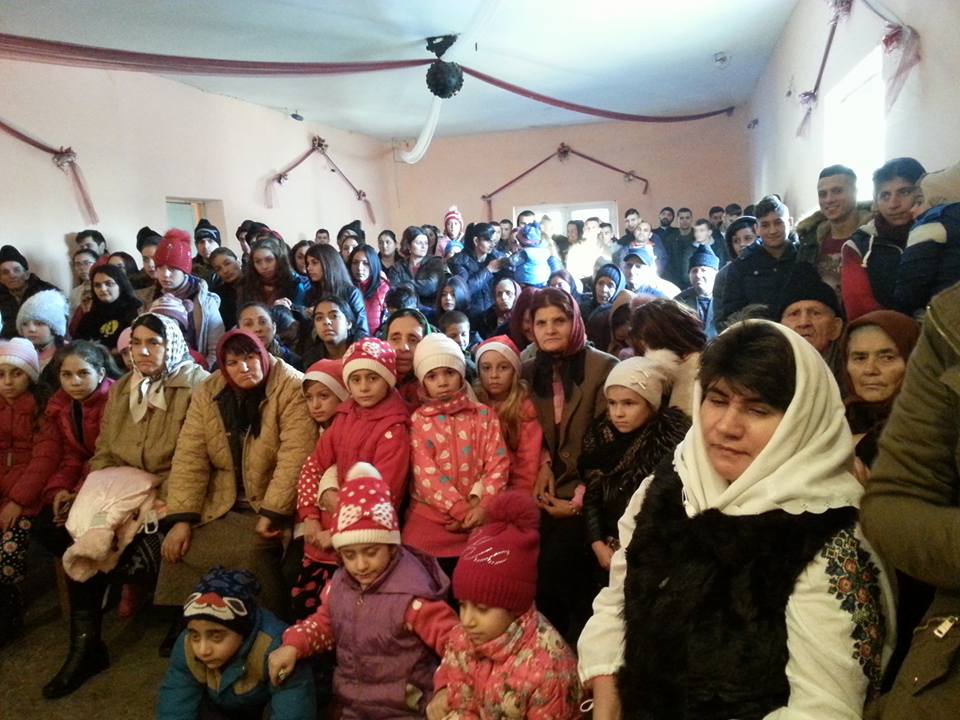 Eveniment organizat de membri ai Asociaţiei Tineretului Ortodox Român: „Bucură-te om bun“, la Humosu