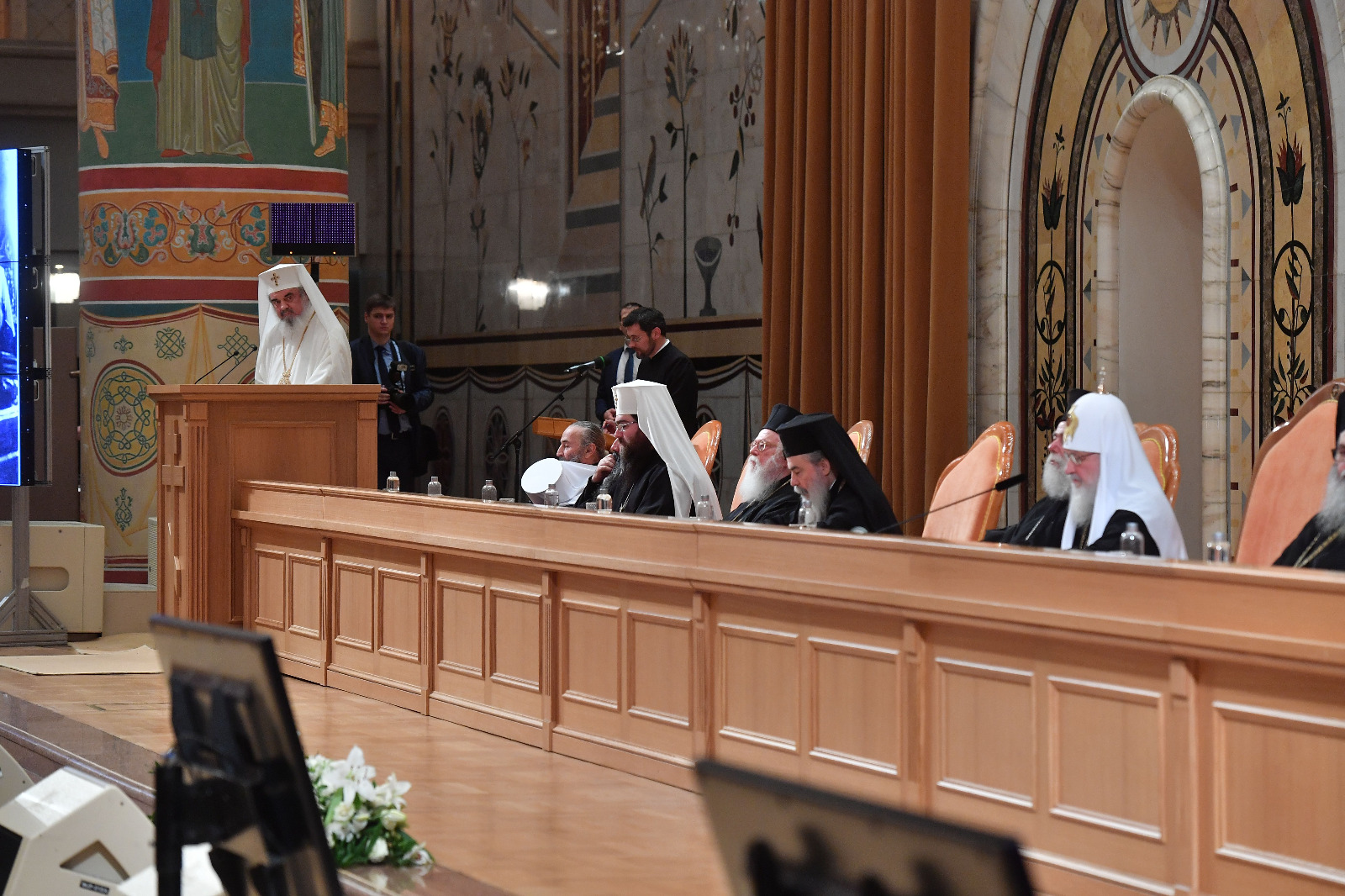 Comuniune fraternă şi coresponsabilitate misionară