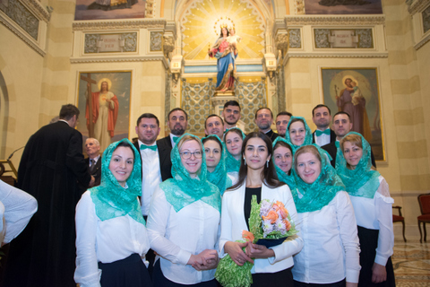 Opt coruri din Europa s-au reunit la Torino, în cadrul festivalului - concurs de colinde „Asta-i sara, sara mare”