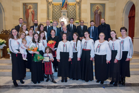 Opt coruri din Europa s-au reunit la Torino, în cadrul festivalului - concurs de colinde „Asta-i sara, sara mare”