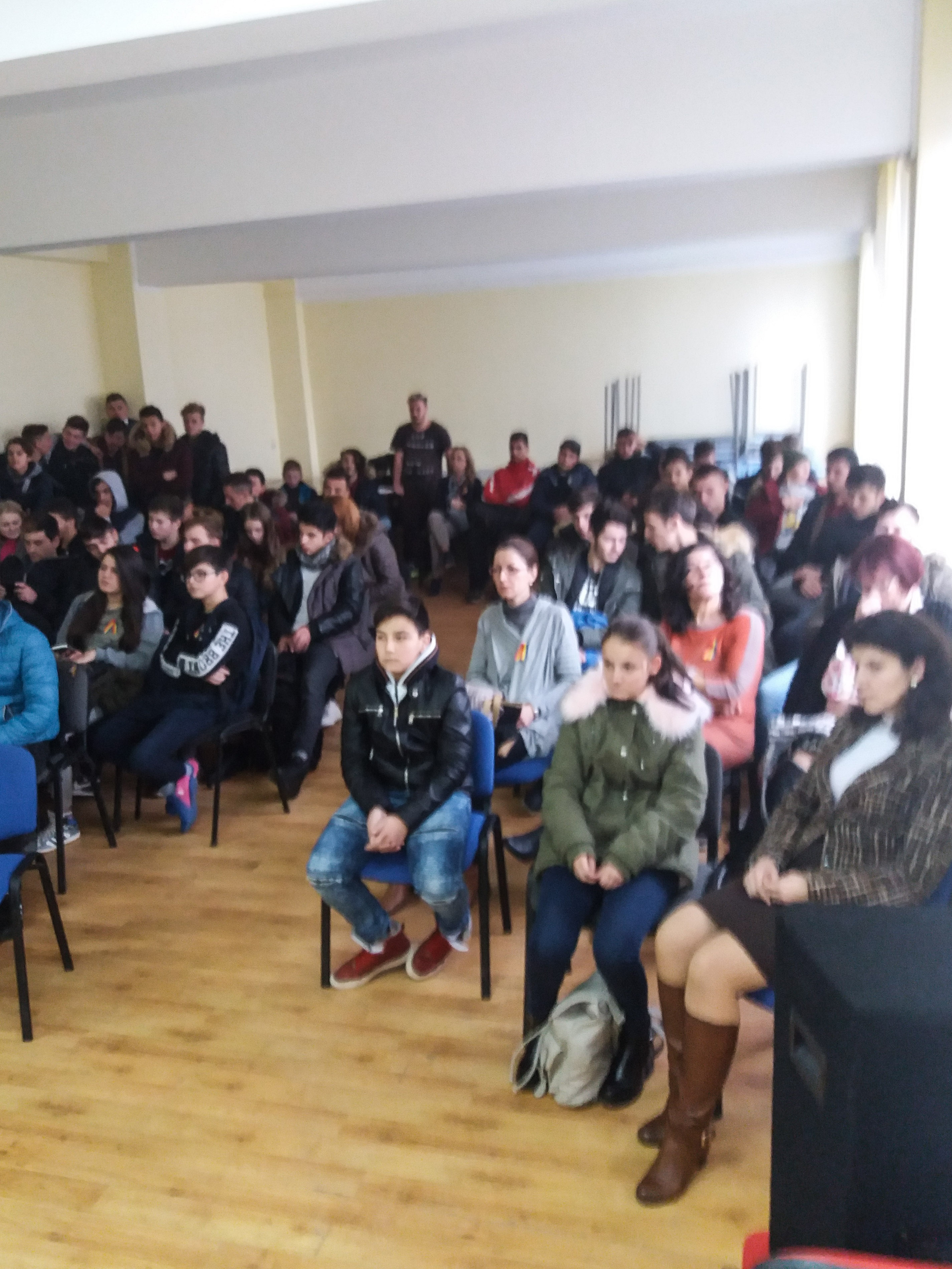 O nouă activitate în cadrul proiectului educativ „Armata-Şcoala-Biserica - pilonii conştiinţei specificului naţional”