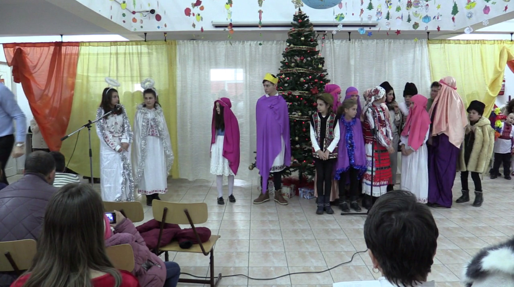 A cincea ediție a Festivalului „Hristos Se naște, slăviți-L!”