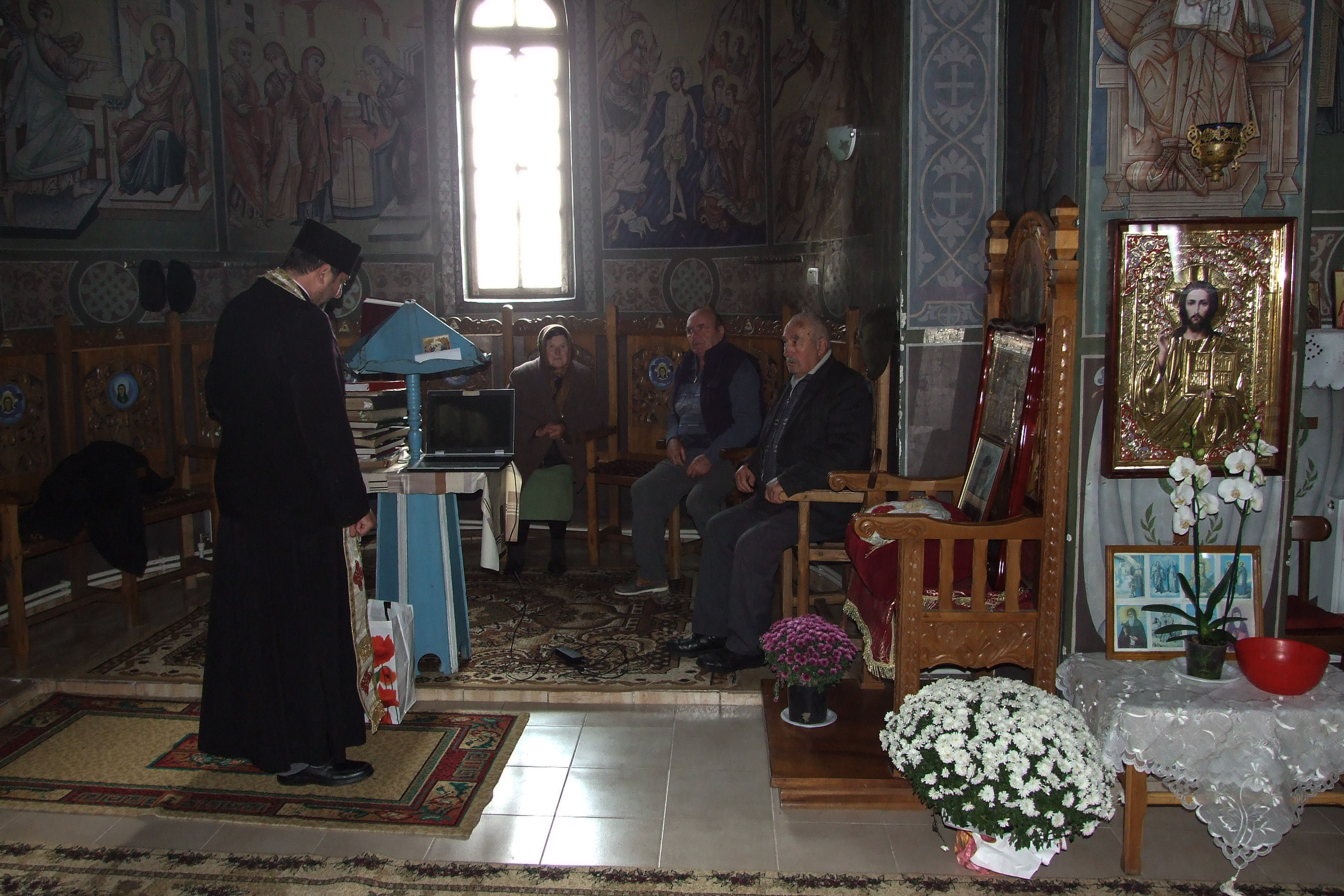 „Catehezele vin în sprijinul credincioşilor pentru întărirea credinţei”