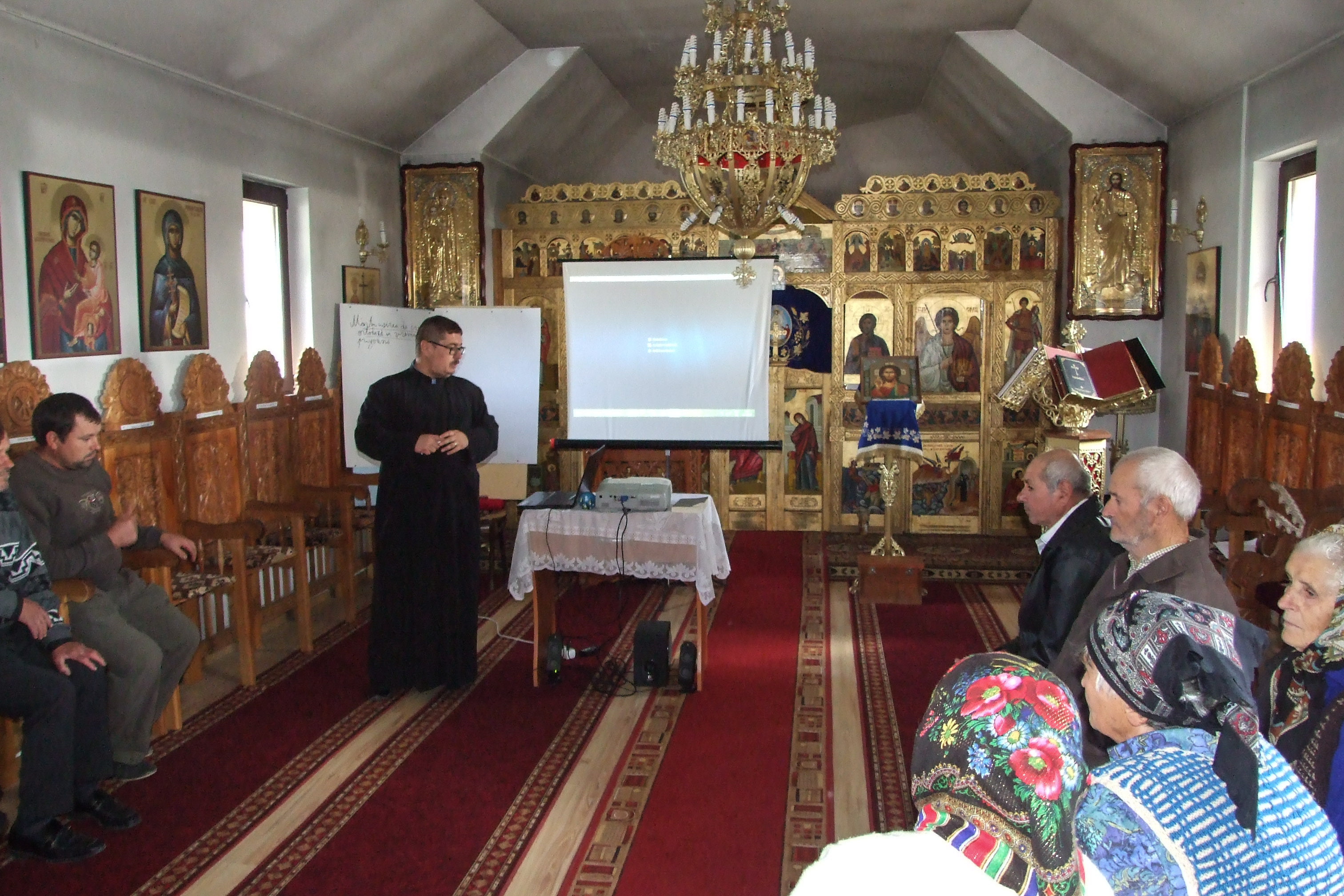 „Catehezele vin în sprijinul credincioşilor pentru întărirea credinţei”