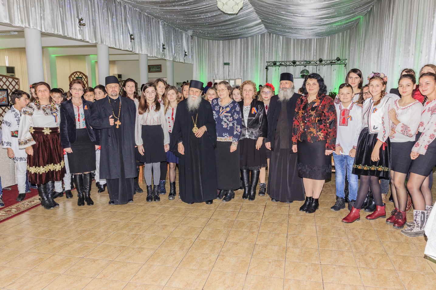 Manifestare patriotic-religioasă la Suceava, în prezenţa Înaltpreasfinţitului Părinte Pimen