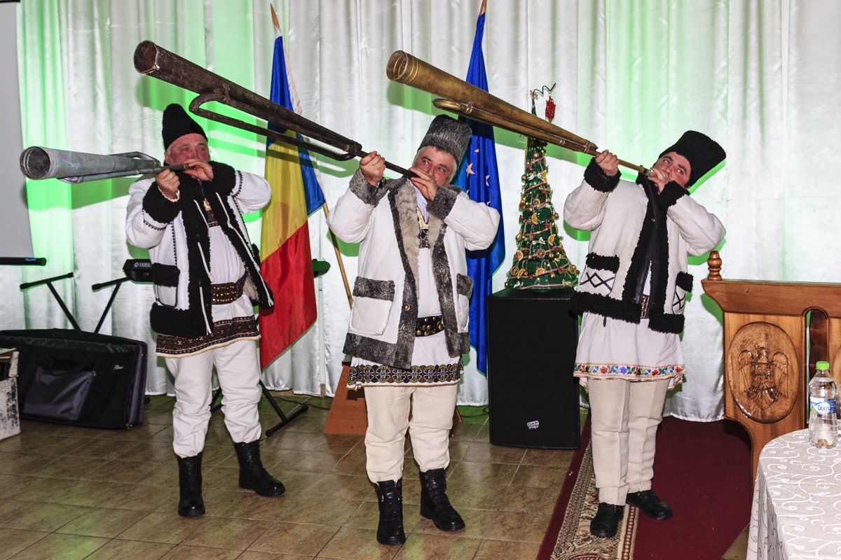 Manifestare patriotic-religioasă la Suceava, în prezenţa Înaltpreasfinţitului Părinte Pimen