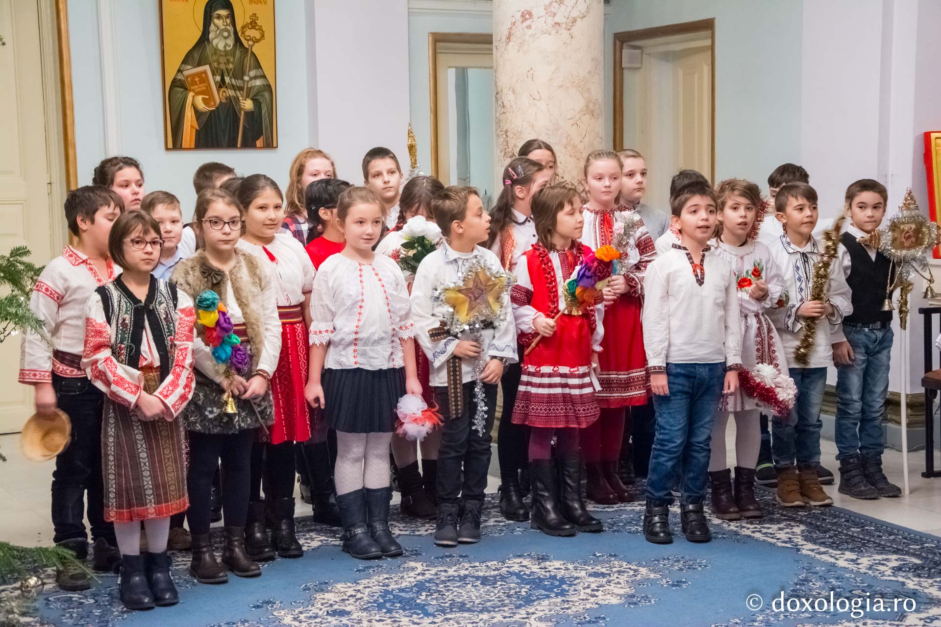 Colindători la Reședința Mitropolitană 2017 – Şcoala Tomeşti