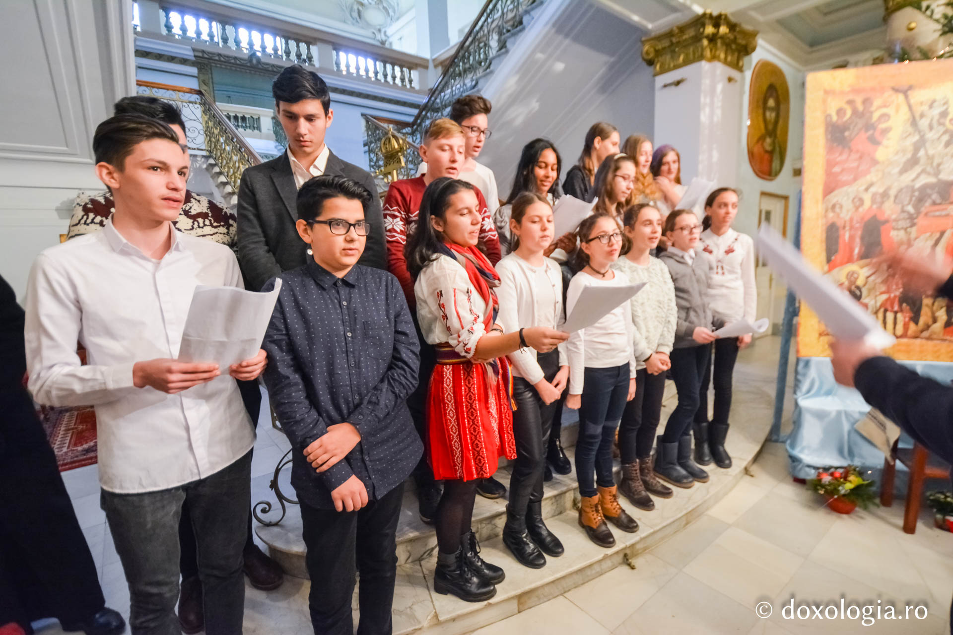 Colindători la Reședința Mitropolitană 2017 – Parohia Poitiers