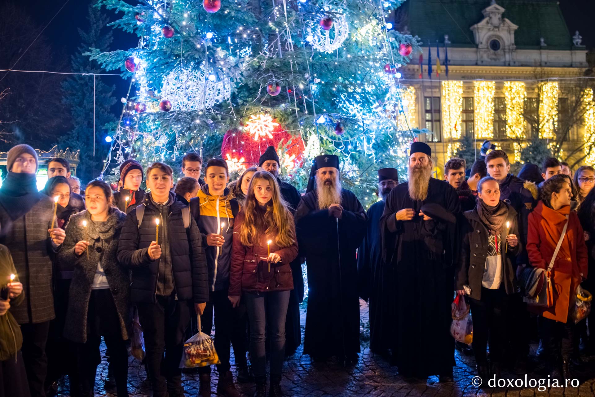 Colindători la Reședința Mitropolitană 2017 – Asociația Tineretul Ortodox Român