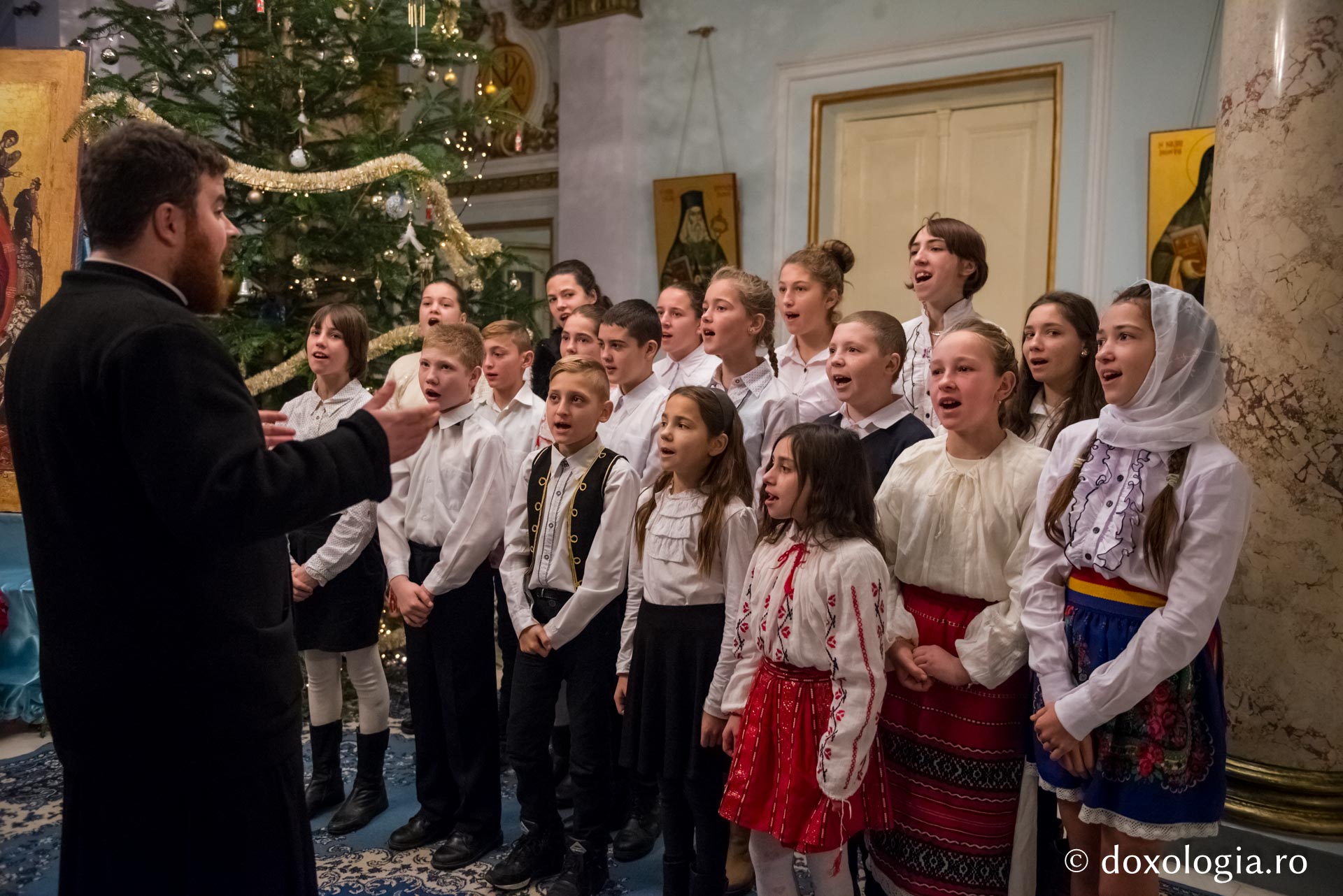 Colindători la Reședința Mitropolitană 2017 – Parohia Doroșcani